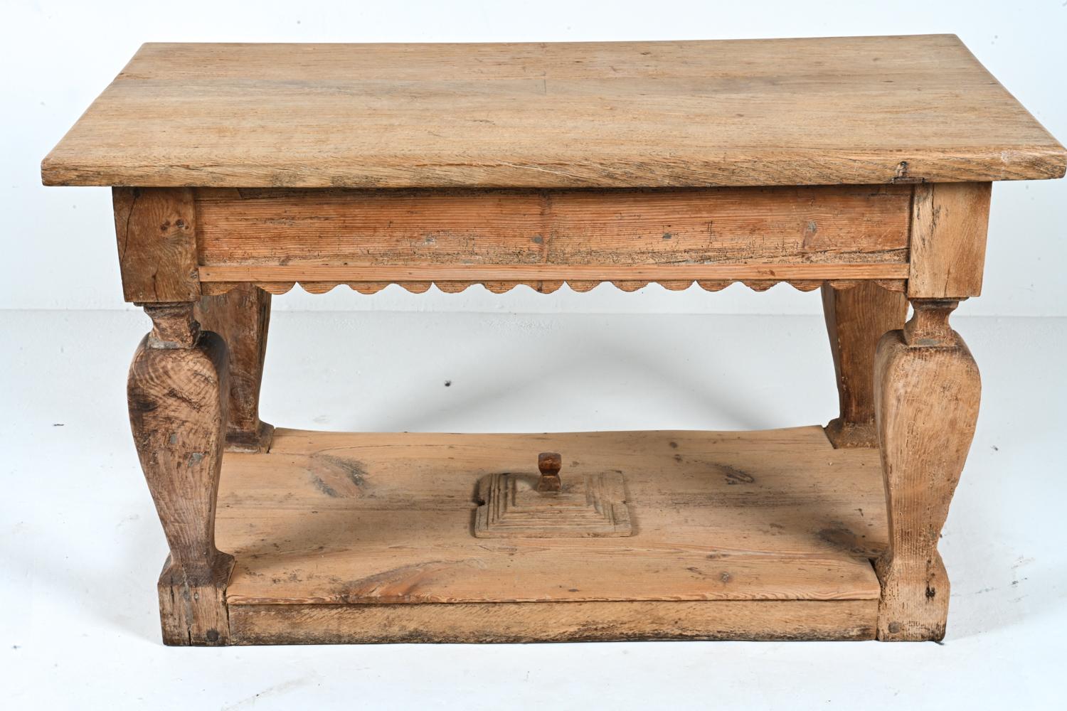 18th Century Danish Baroque Provincial Oak Single-Drawer Table For Sale 13