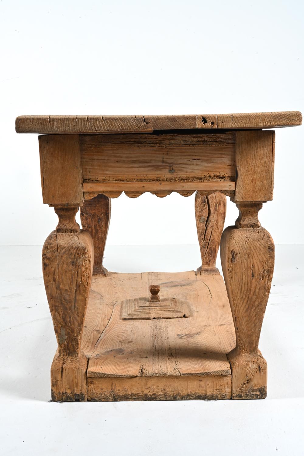 18th Century Danish Baroque Provincial Oak Single-Drawer Table For Sale 15