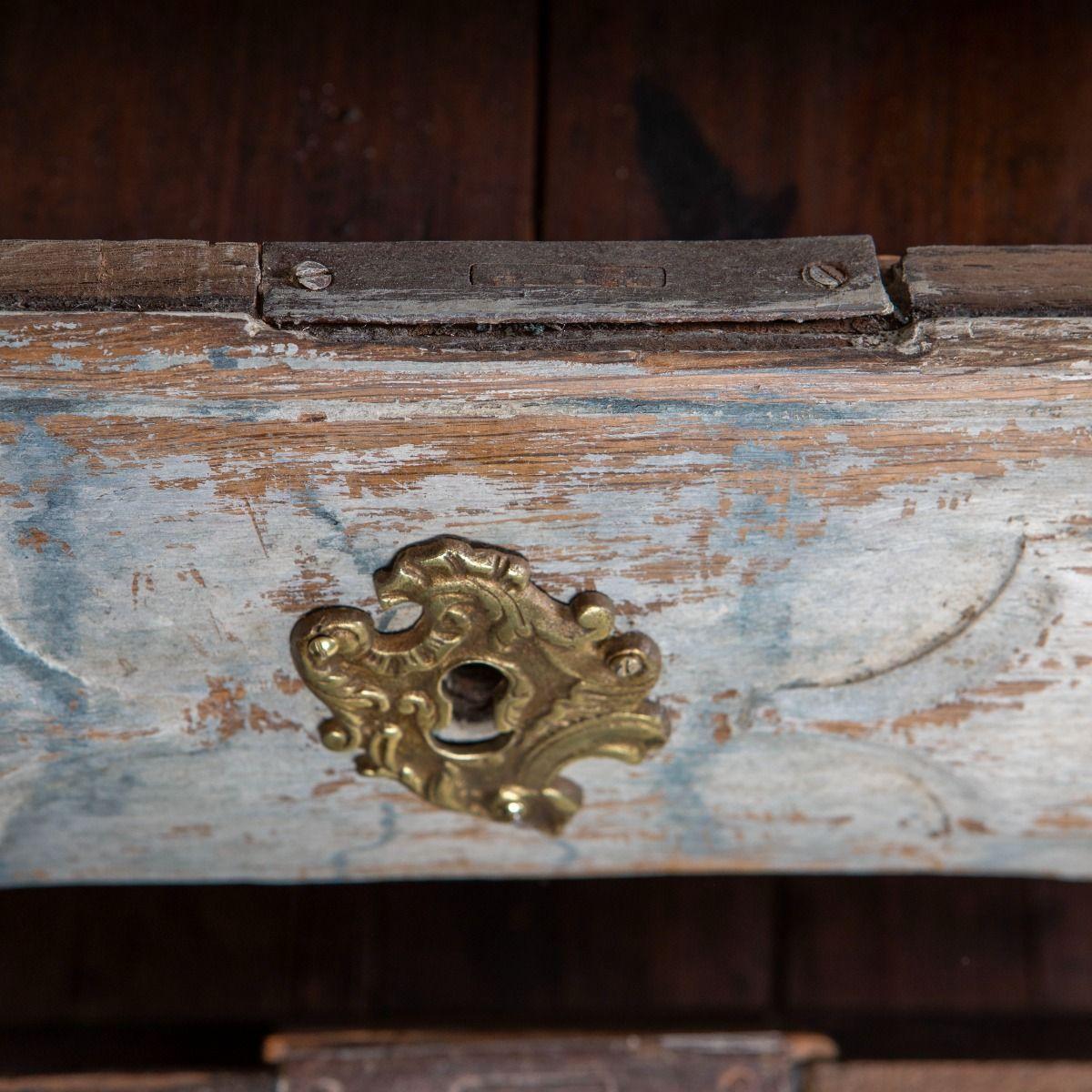 Scrivania barocca danese del 18° secolo in finto marmo in vendita 10