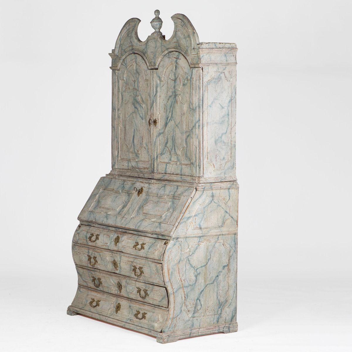 Danese Scrivania barocca danese del 18° secolo in finto marmo in vendita