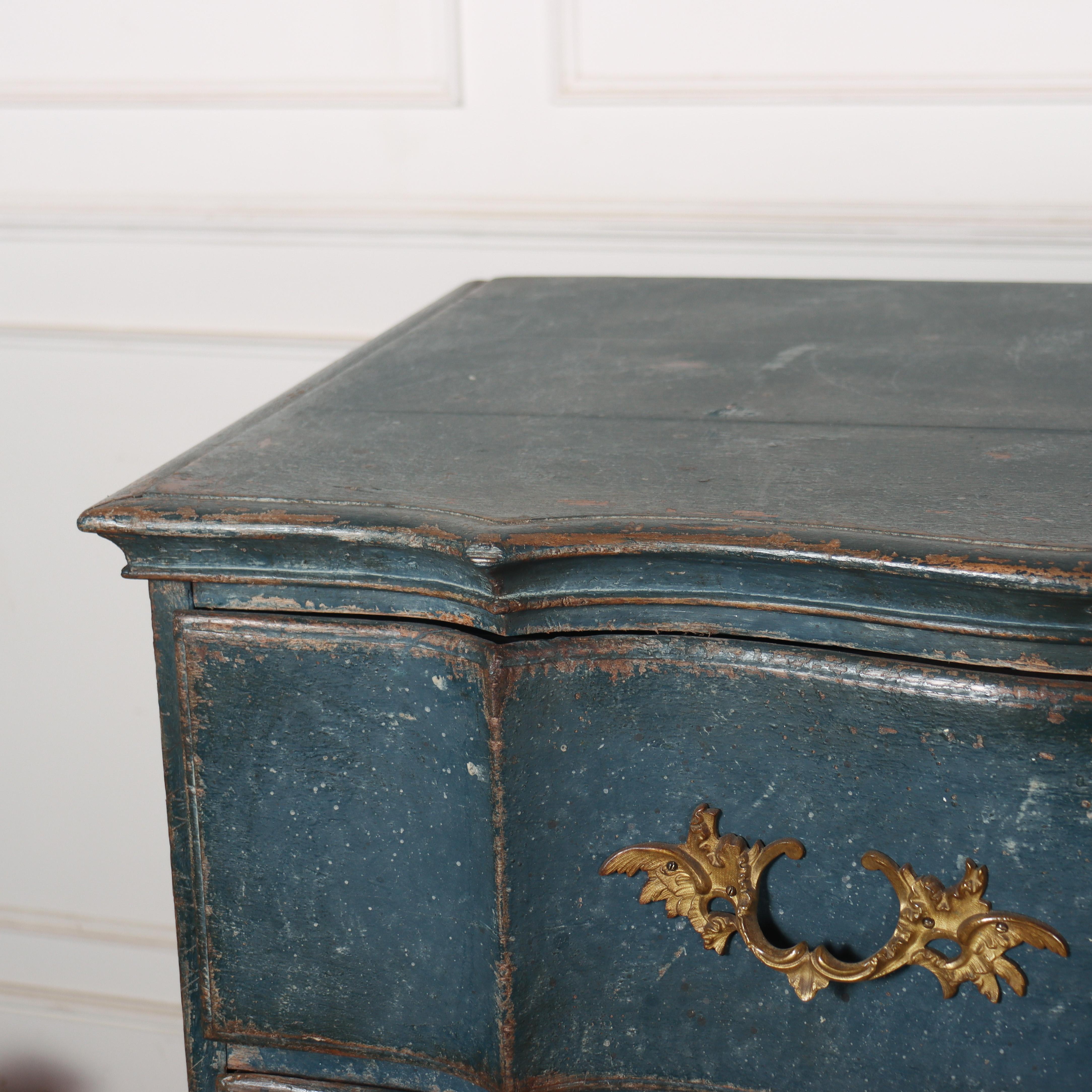 18th Century Danish Chest of Drawers For Sale 1