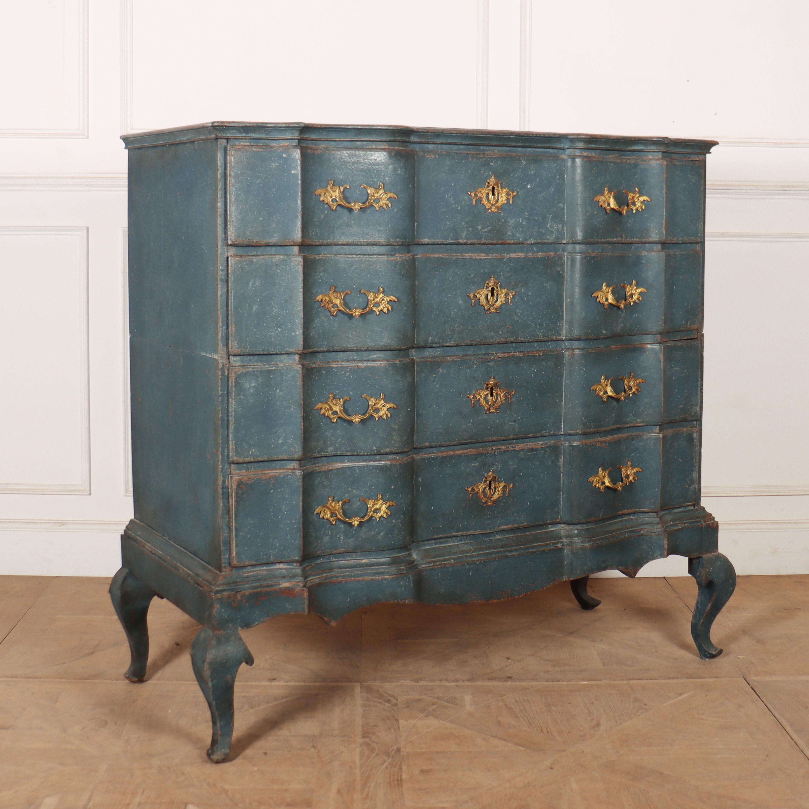 18th Century Danish Chest of Drawers For Sale 3