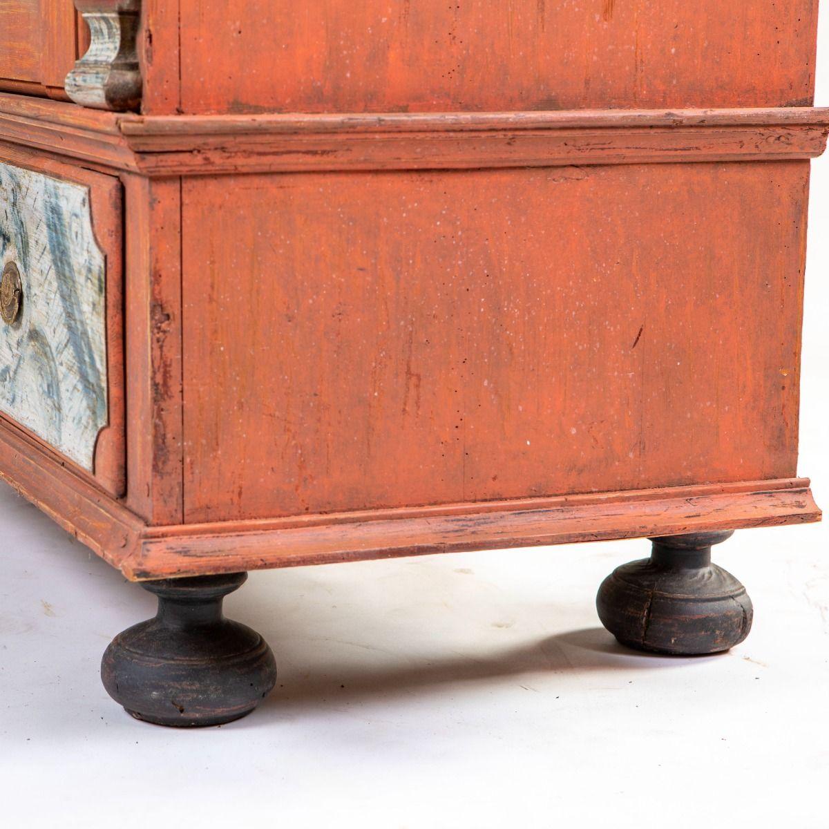 Cabinet with Original Paint. 18th Century Danish Louis XVI For Sale 5