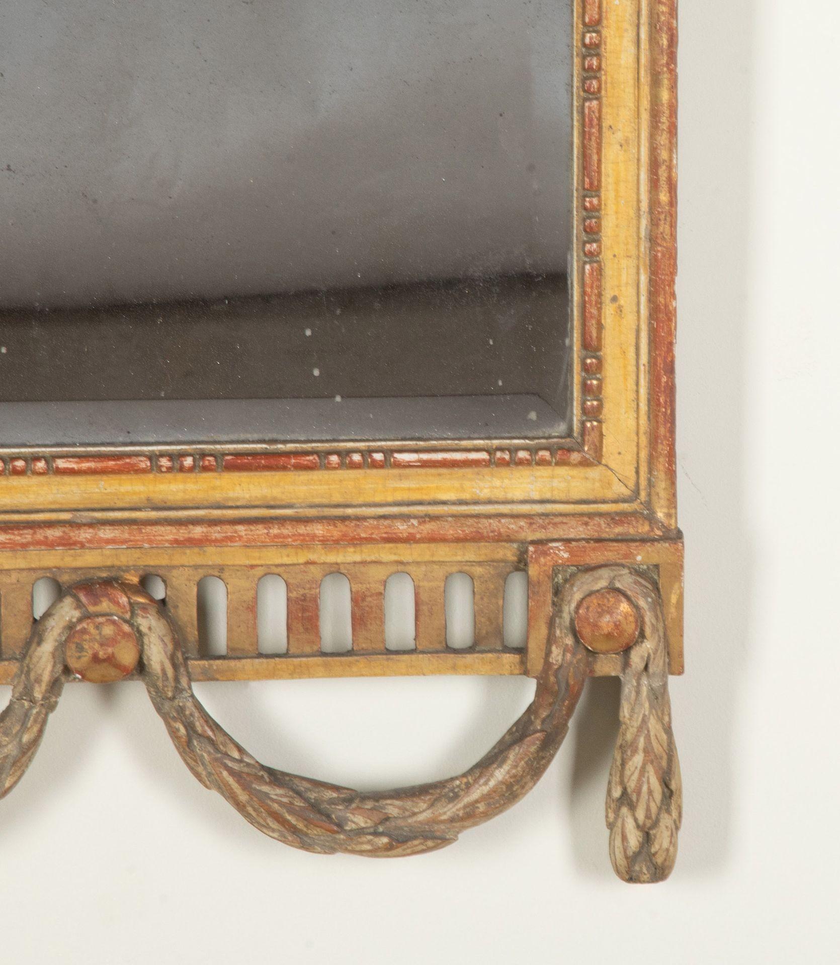 Espejo danés de madera dorada estilo Luis XVI del siglo XVIII en Bueno estado para la venta en Gloucestershire, GB