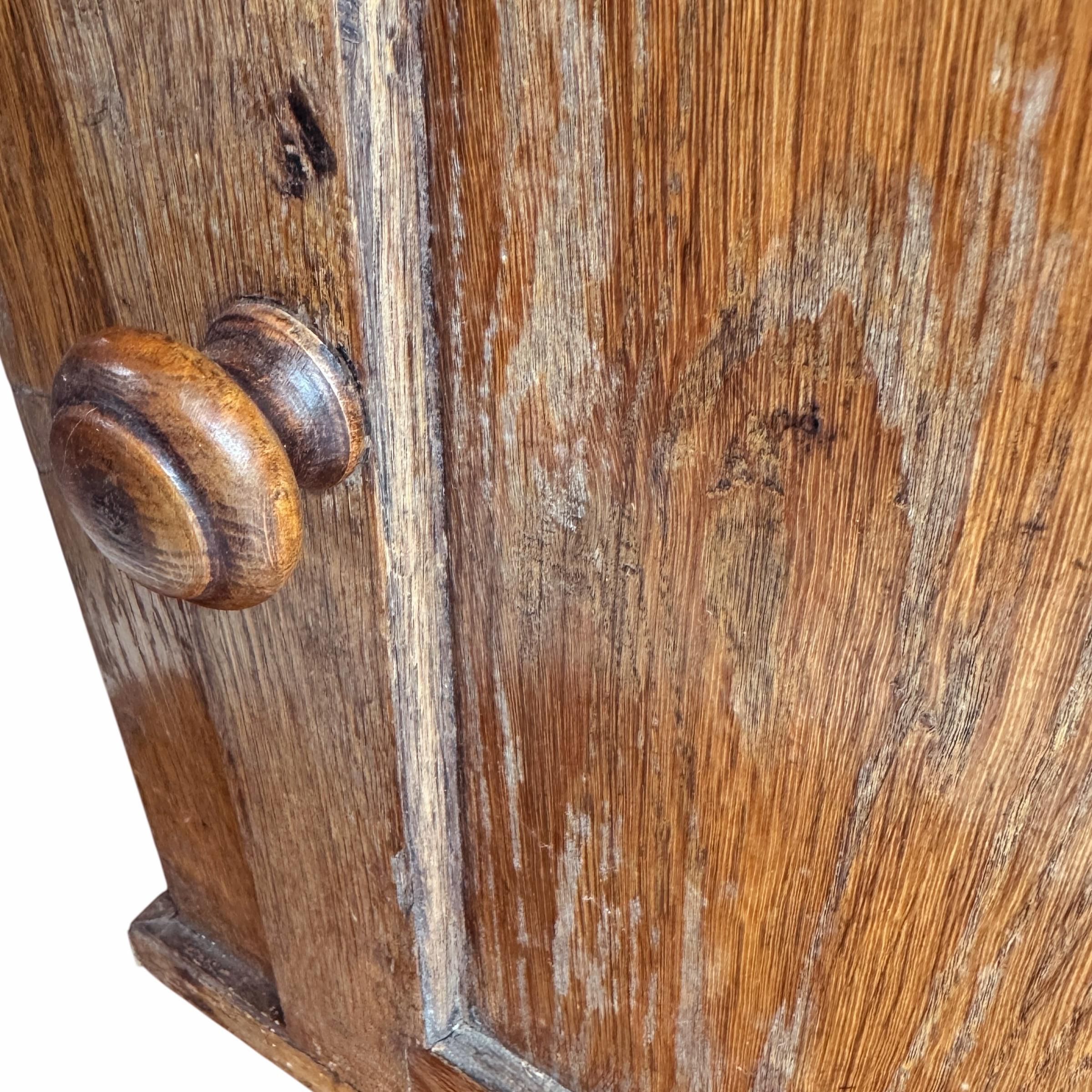 Chêne Armoire de cuisine en chêne danois du 18e siècle en vente