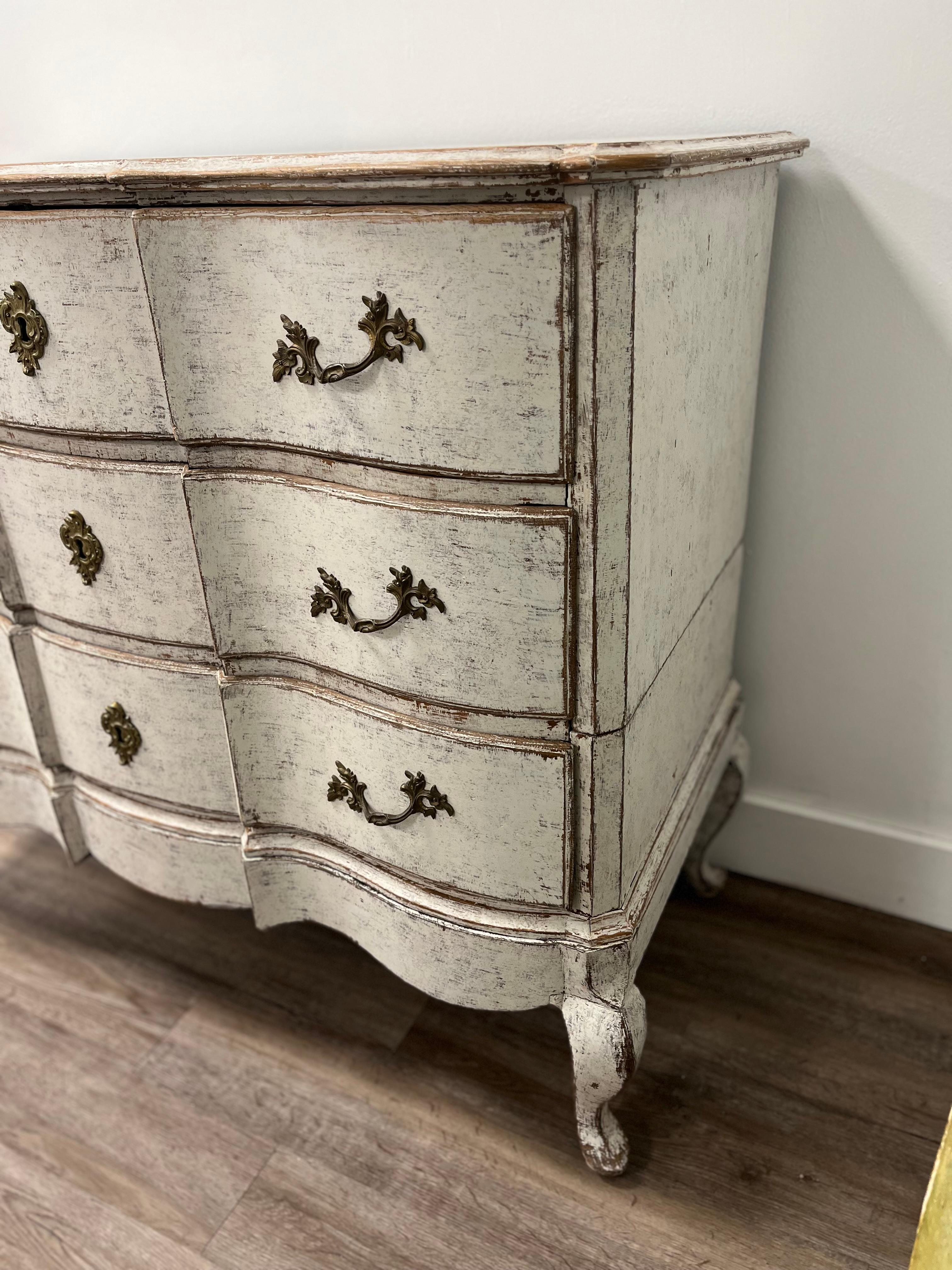 18th Century Danish Rococo Chest on Chest For Sale 4