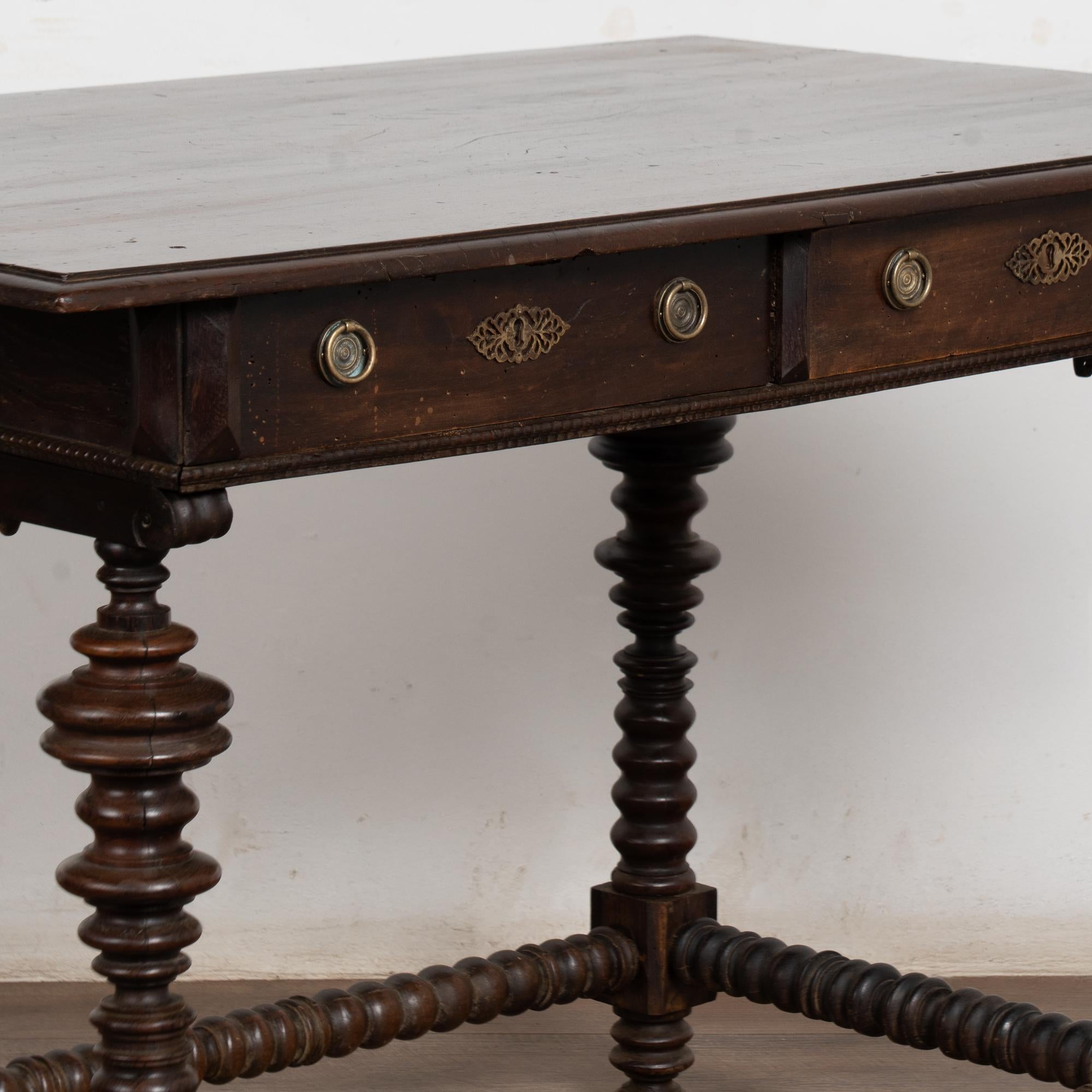 18th Century Dark Oak Side Table with Two Drawers For Sale 1