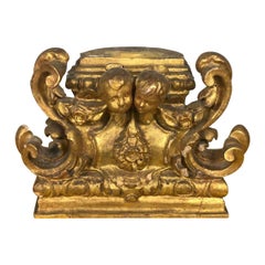 18th Century Decorative Venetian Louis XIV Period Frieze in Golden Wood