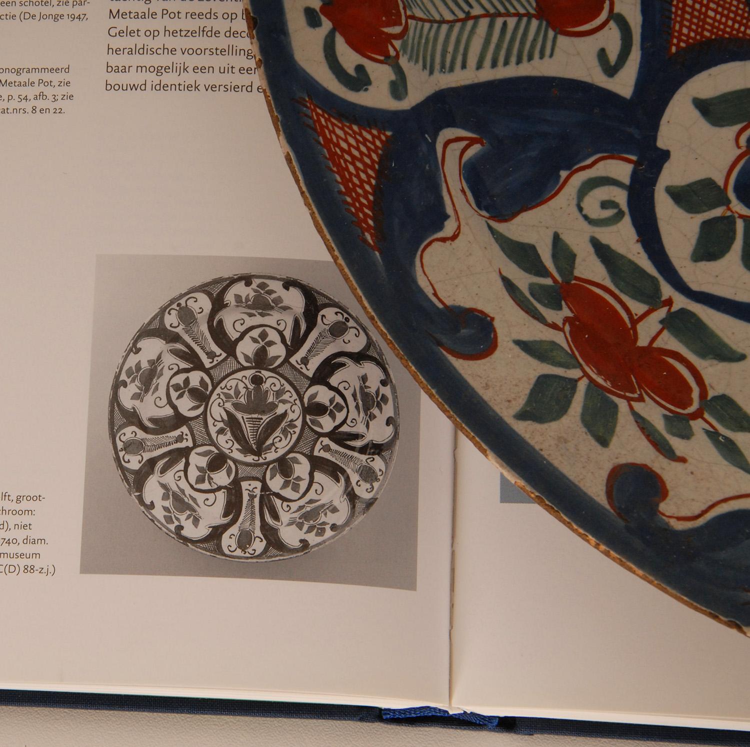 Dutch 18th Century Delft Chinoiserie Dish Baroque Polychrome Delftware Collector Plate