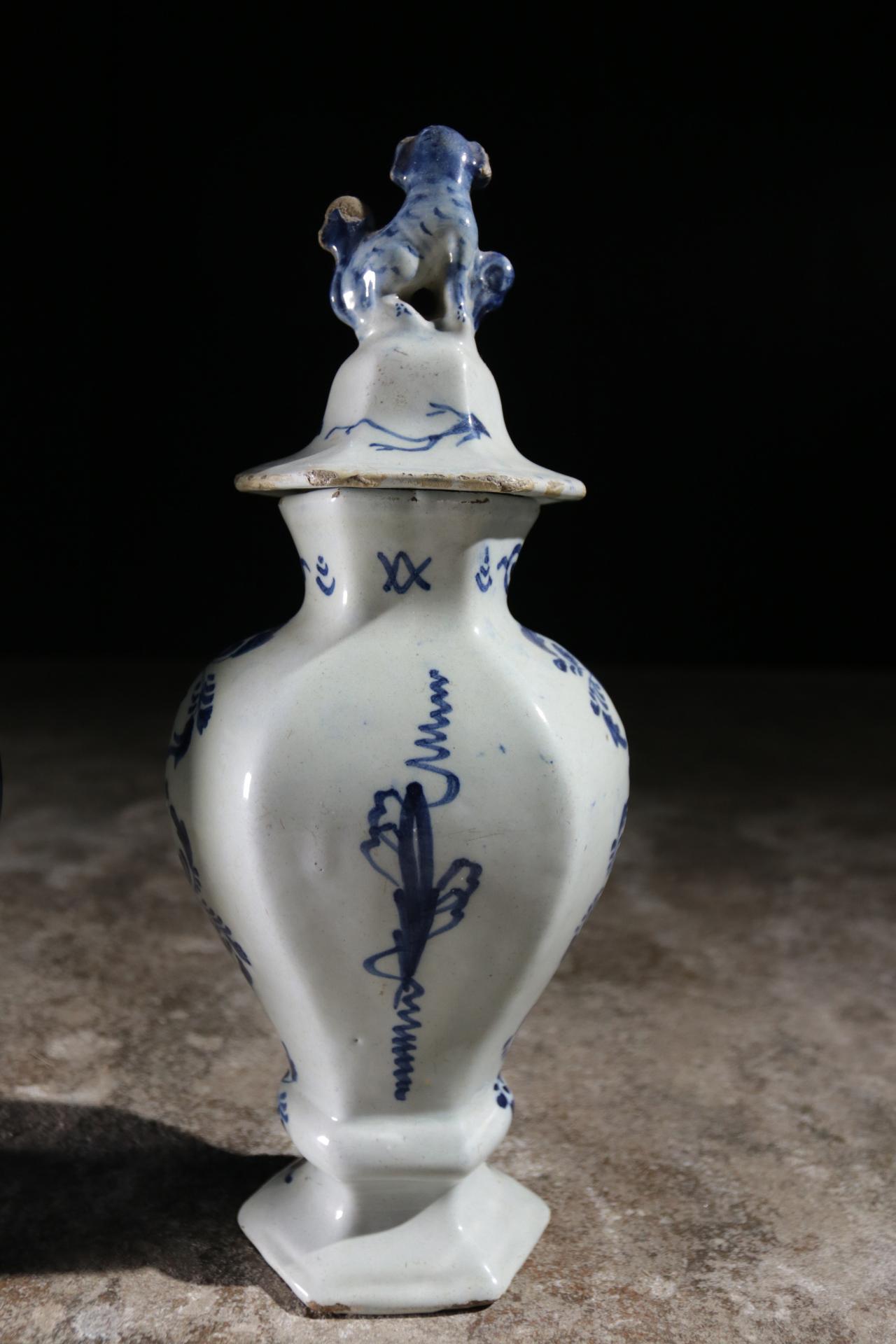 Rococo 18th Century Dutch Delft Earthenware Vases Pieter van den Briel’t Fortuyn For Sale