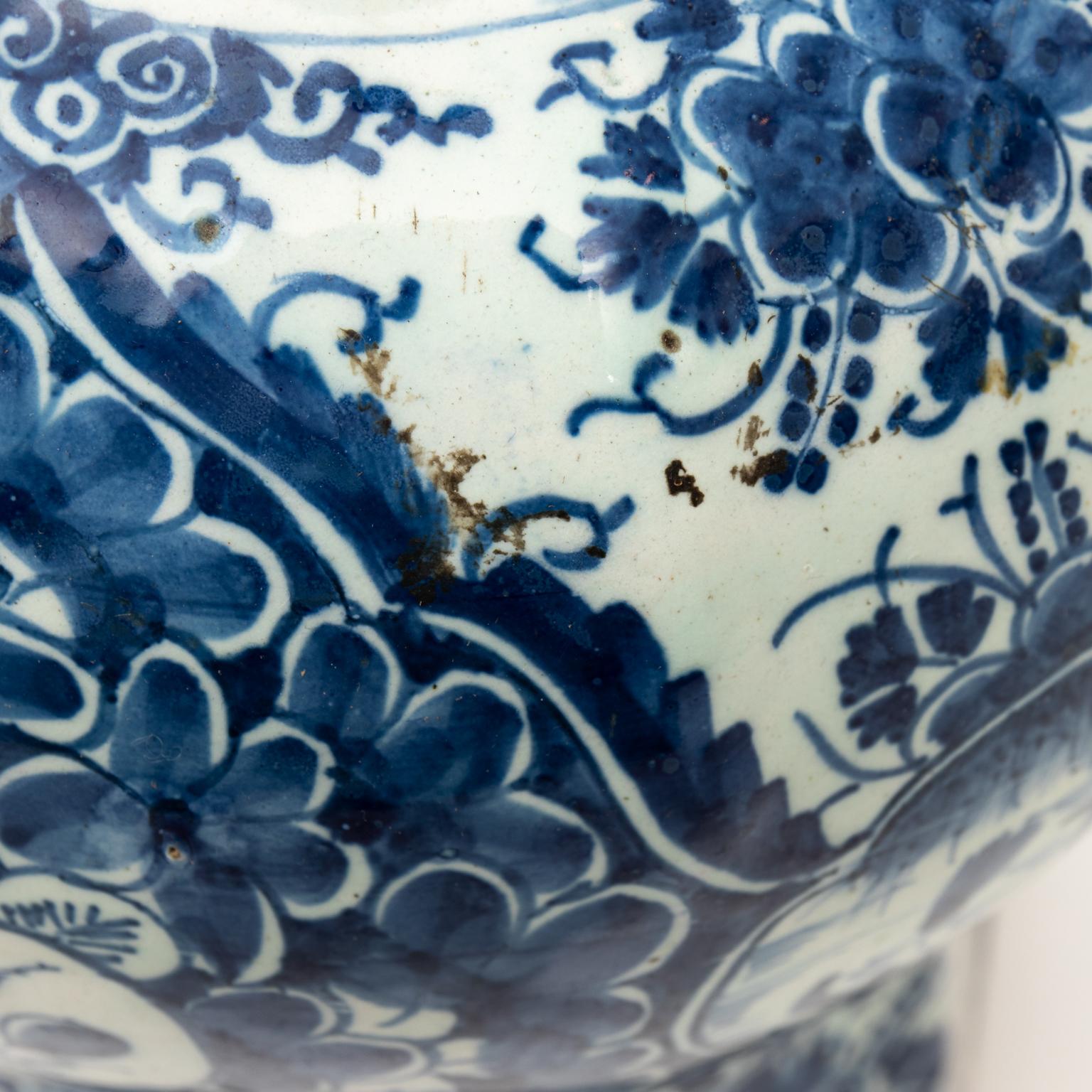 18th Century Delft Painted Vase 7