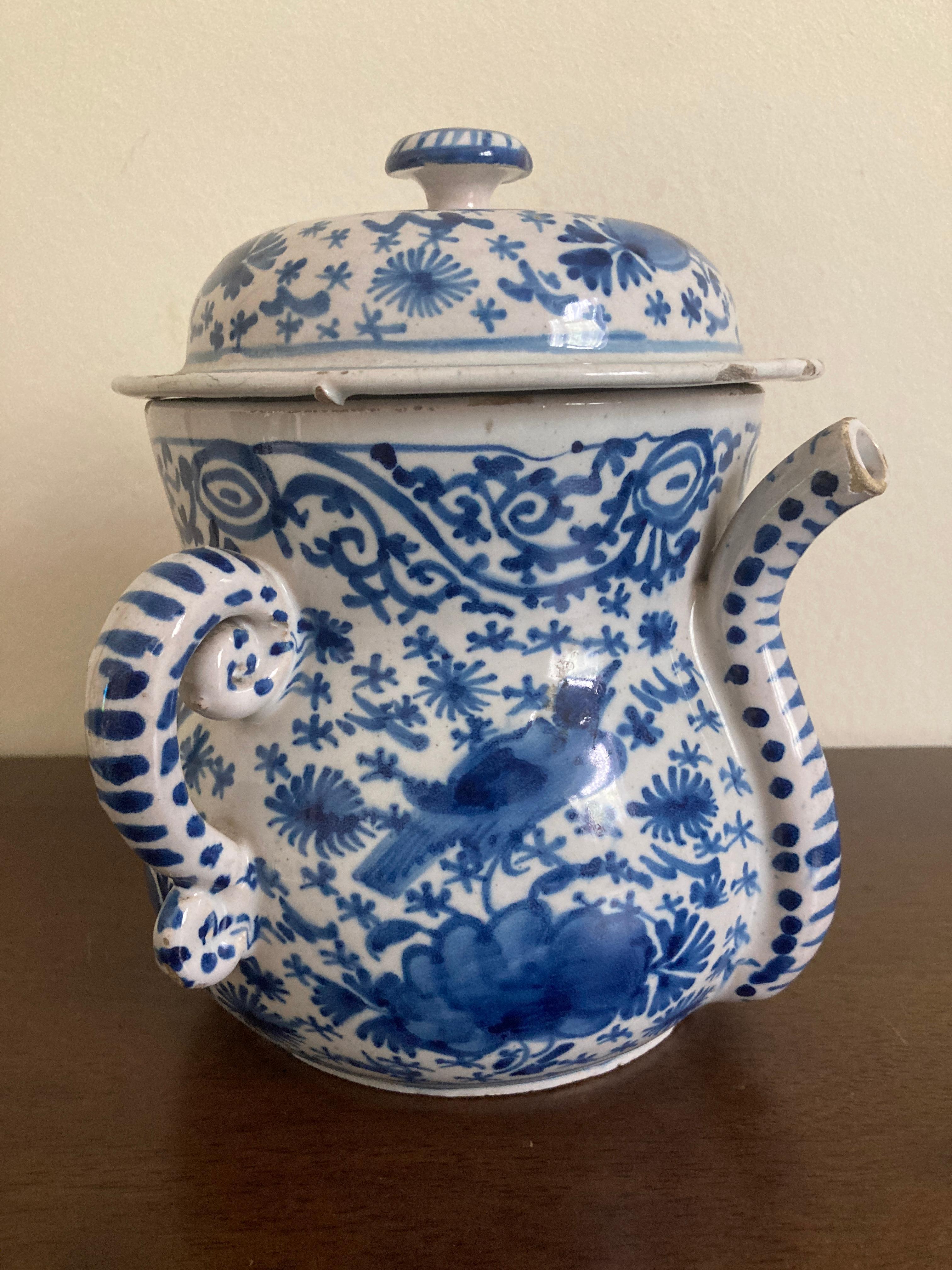 18th Century Delft Posset Pot with cover For Sale 1