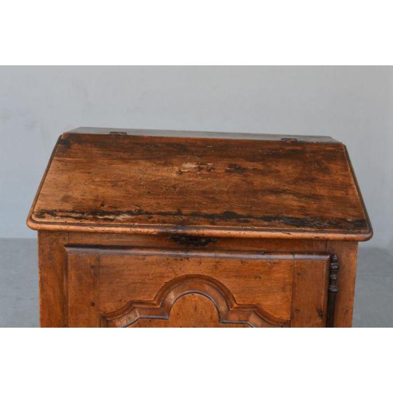 18th Century and Earlier 18th Century Desk or Jam Maker in Walnut For Sale