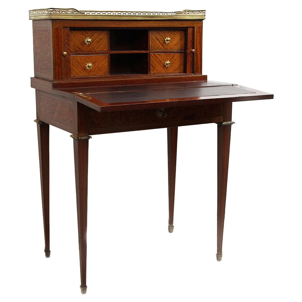 18th Century Desk Secretary in Mahogany Marquetry of Cubes and White Marble For Sale
