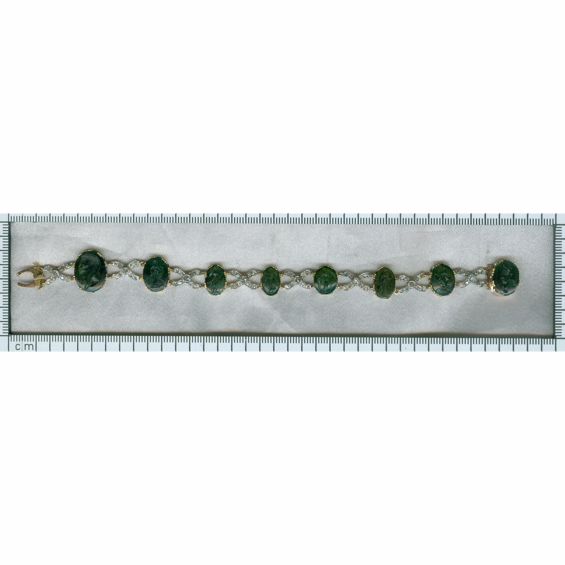 18th Century Diamond Bracelet with 2000-Year-Old Intaglios, 1790s For Sale 10