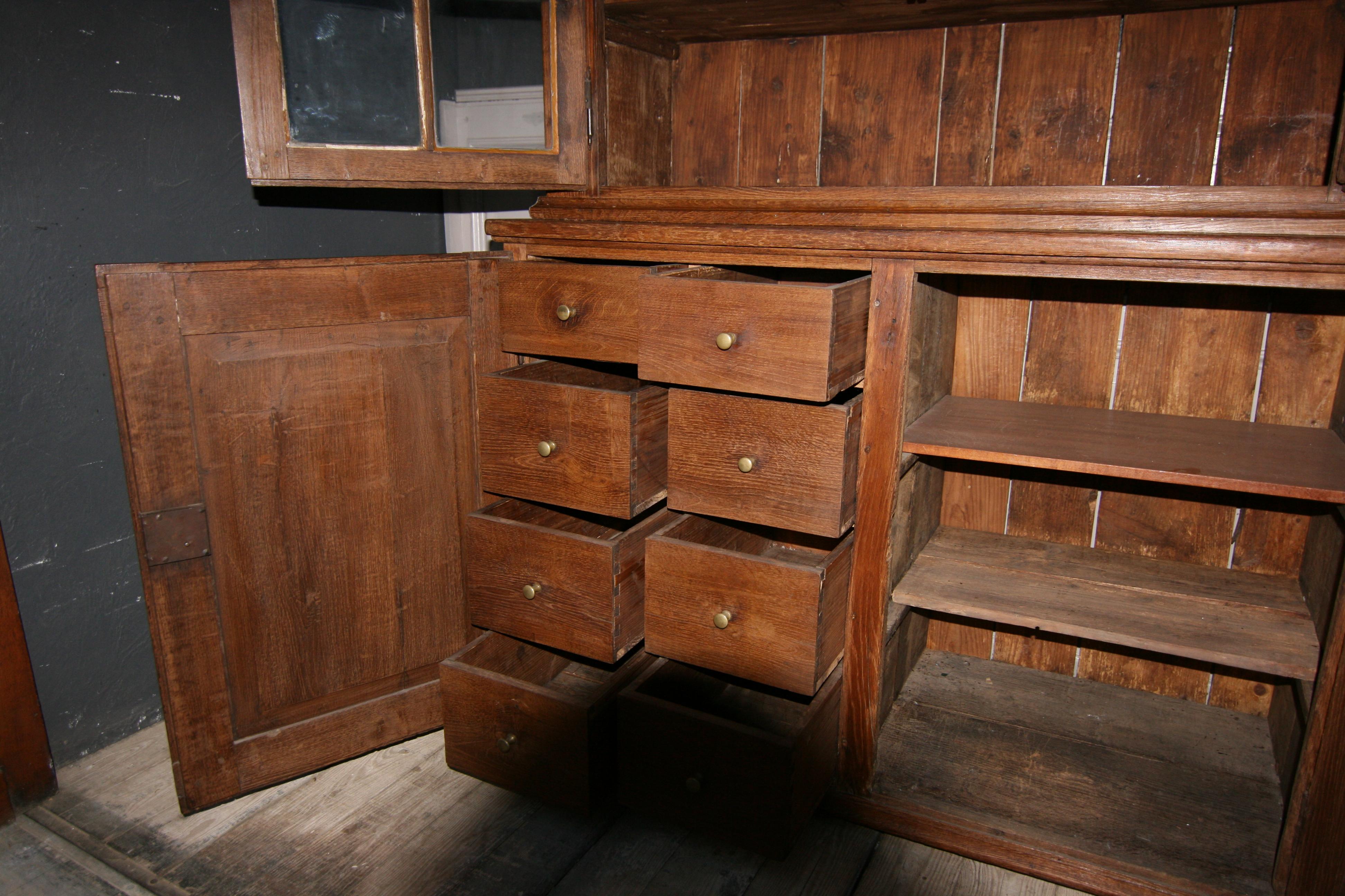 18th Century and Earlier 18th Century Display Cabinet made of Oak