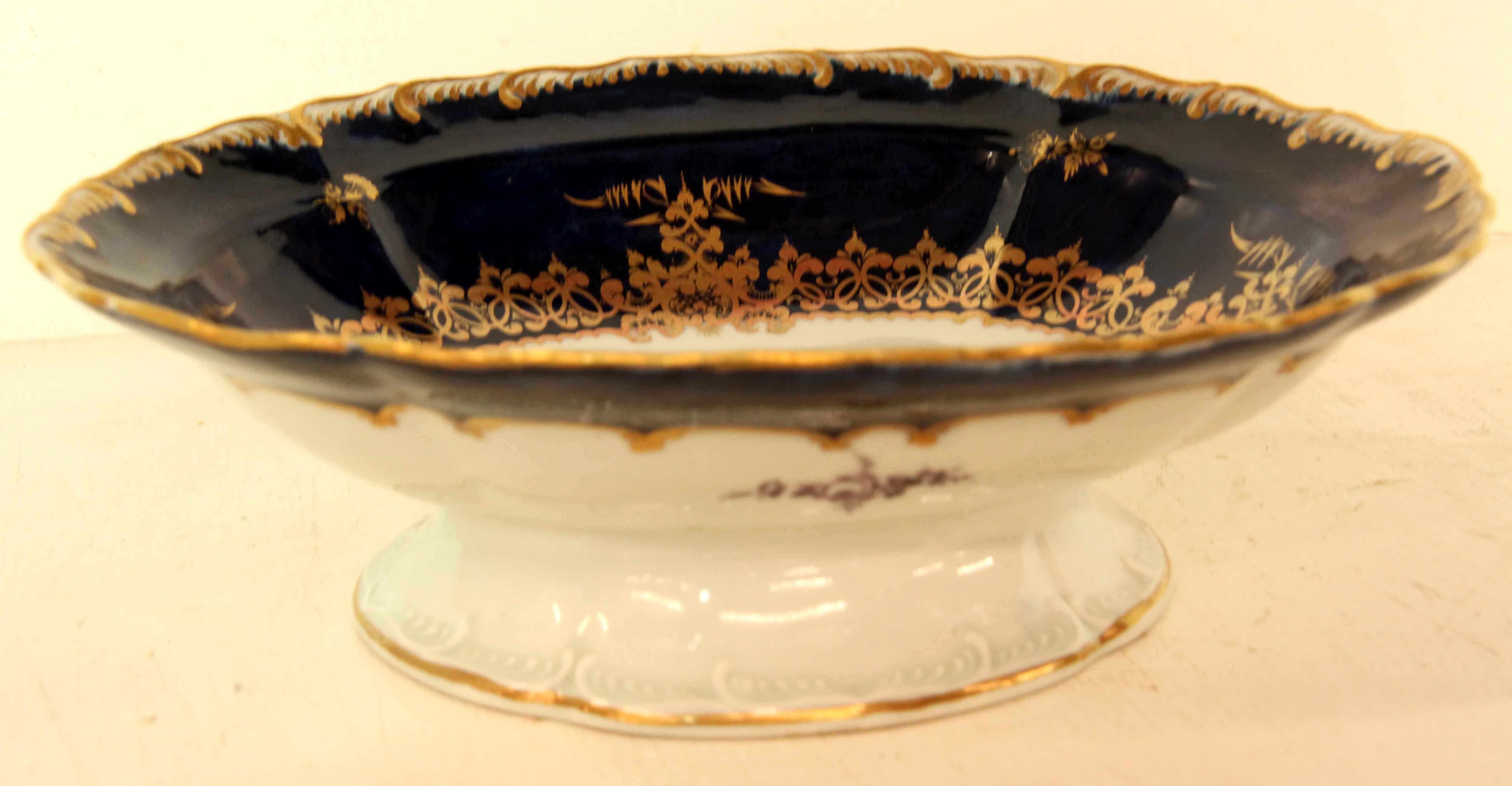 18th Century Dr. Wall Worcester Oval Dish For Sale 3