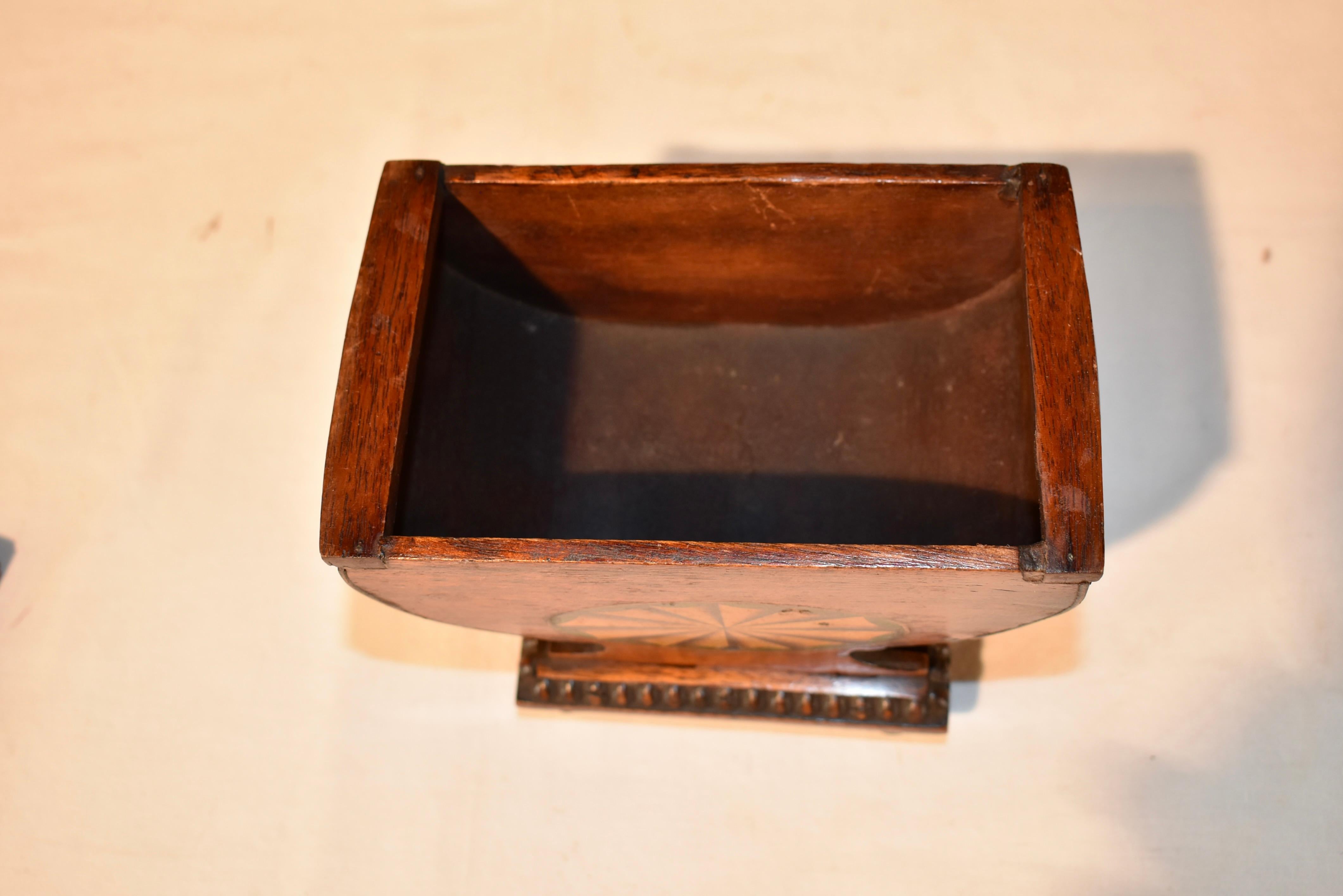 18th Century Dresser Box For Sale 3