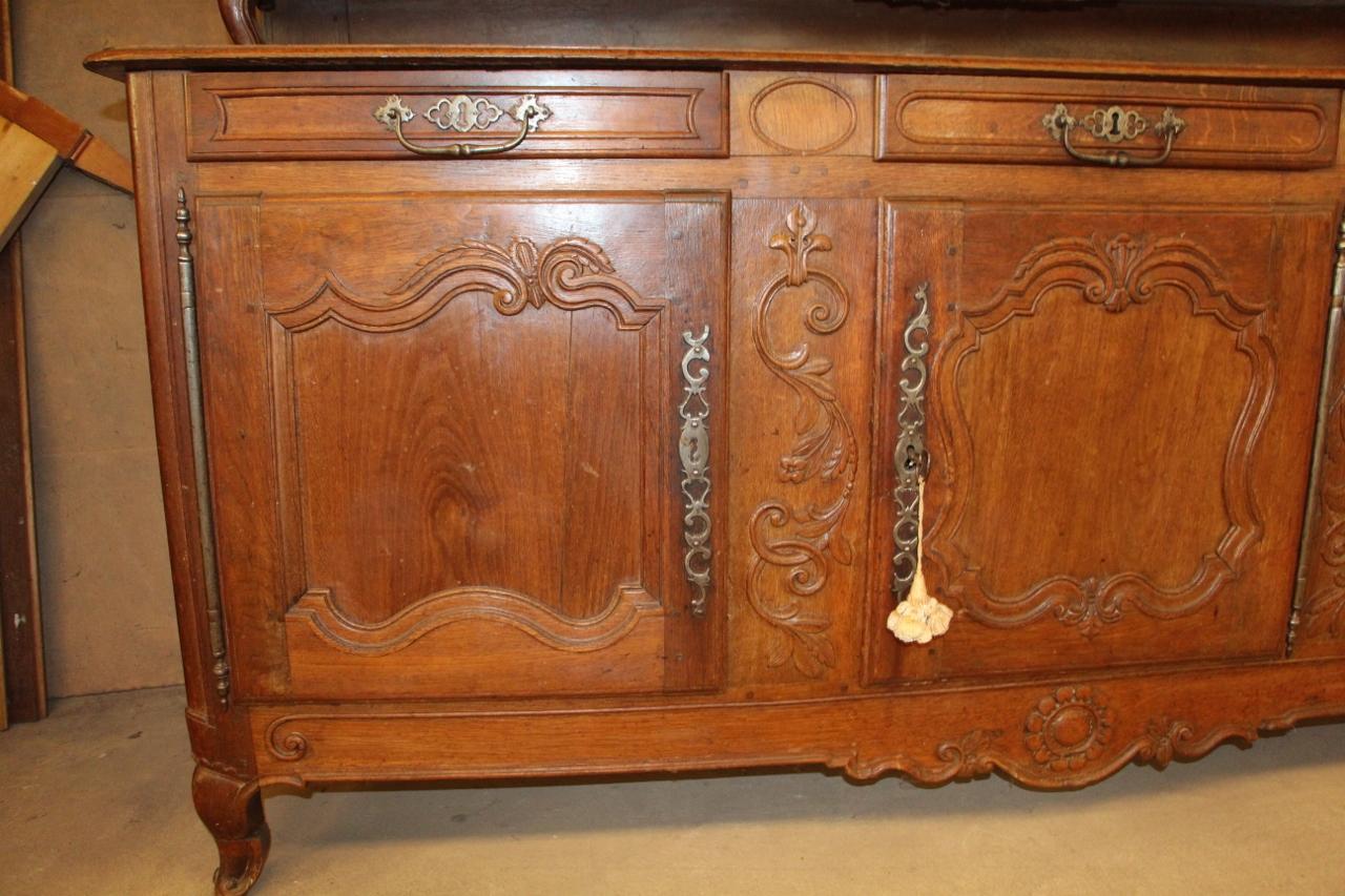 18th Century Dresser im Angebot 4