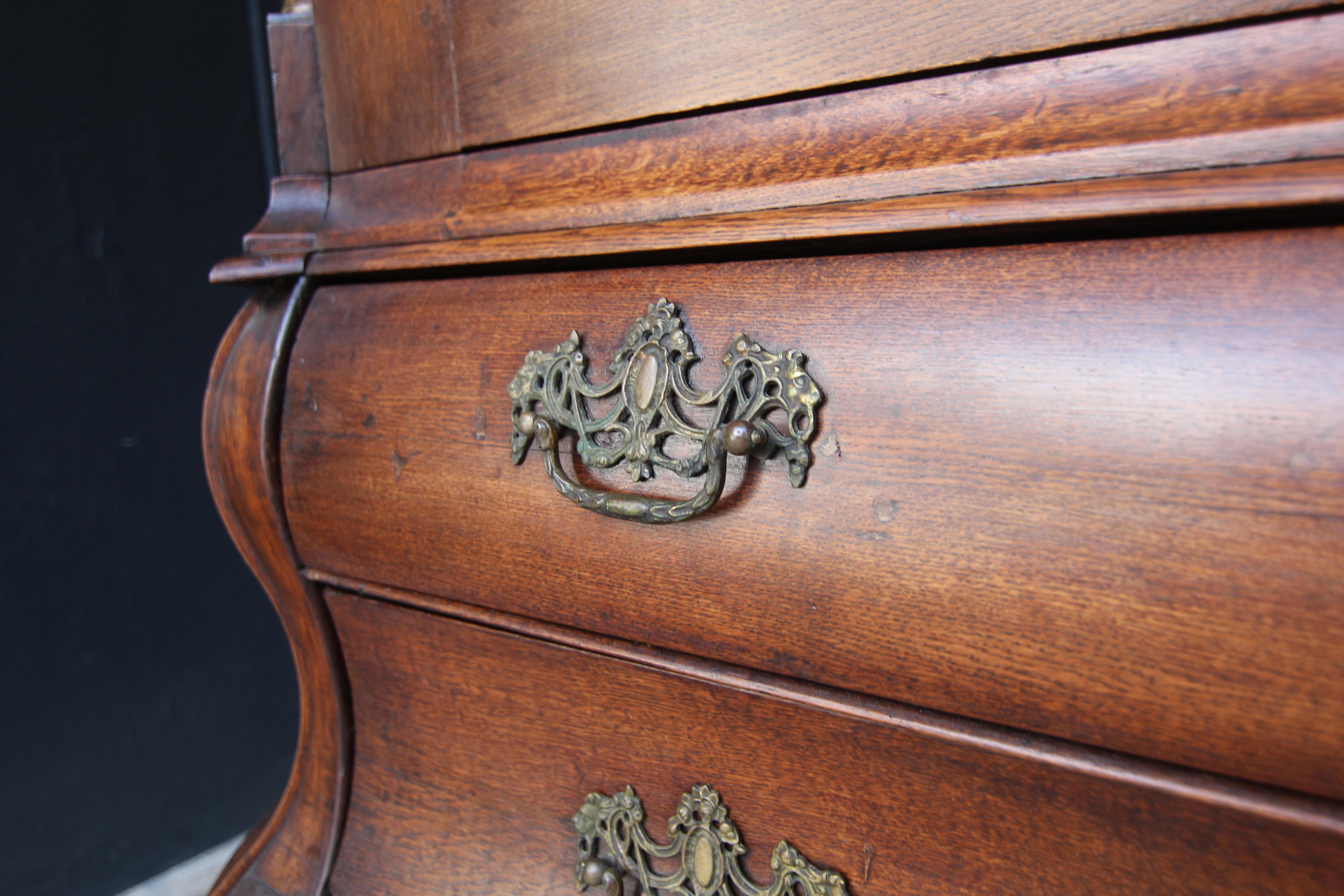 18th Century Dutch Baroque Cabinet or Linen Press For Sale 6