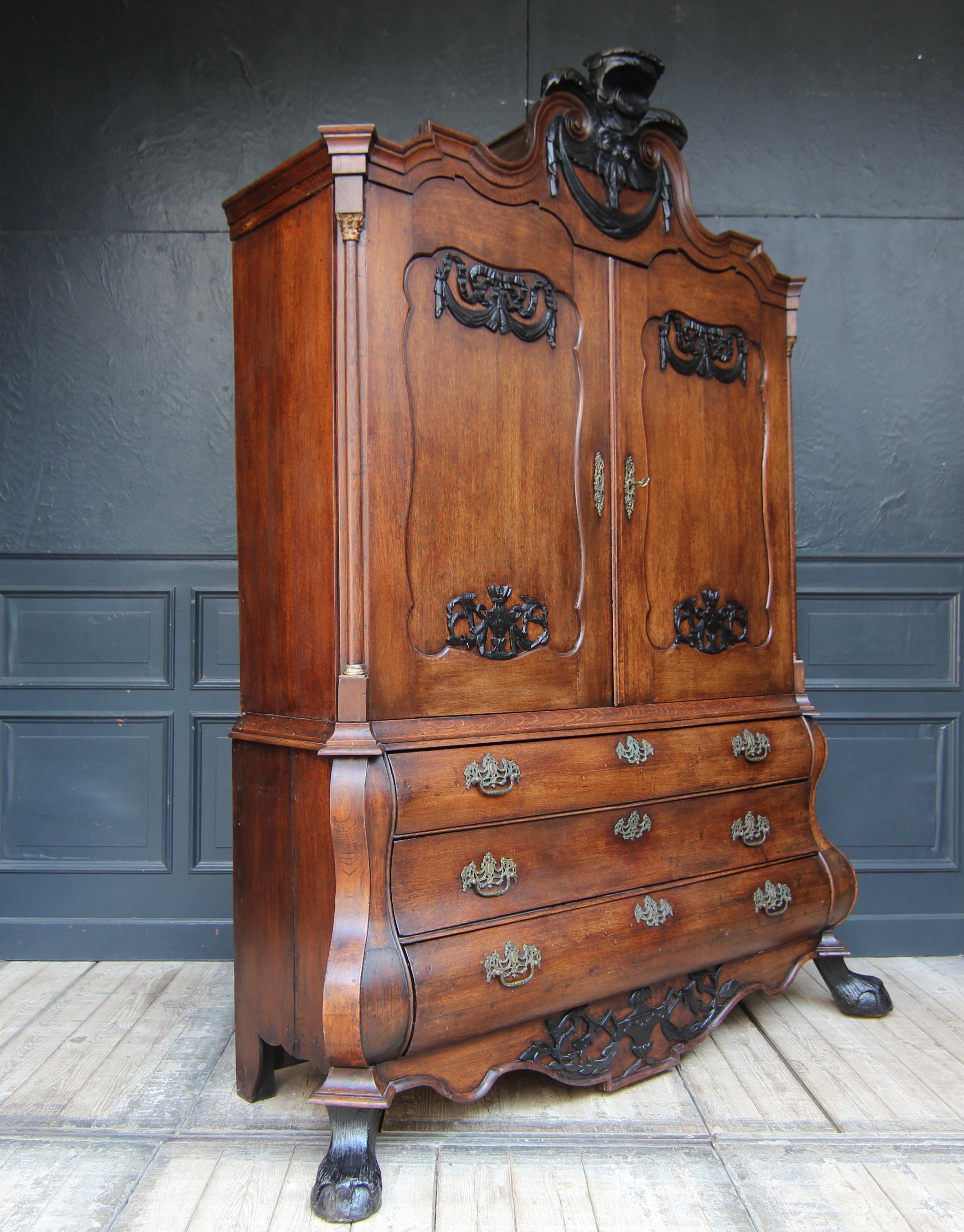 18th Century Dutch Baroque Cabinet or Linen Press For Sale 14