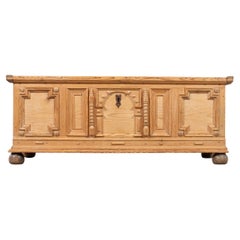 Coffre à couvertures en pin pour mules, style baroque hollandais du 18e siècle