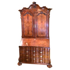 Gabinetto di segreteria in radica di noce olandese del XVIII secolo Scrivania biblioteca antica LA
