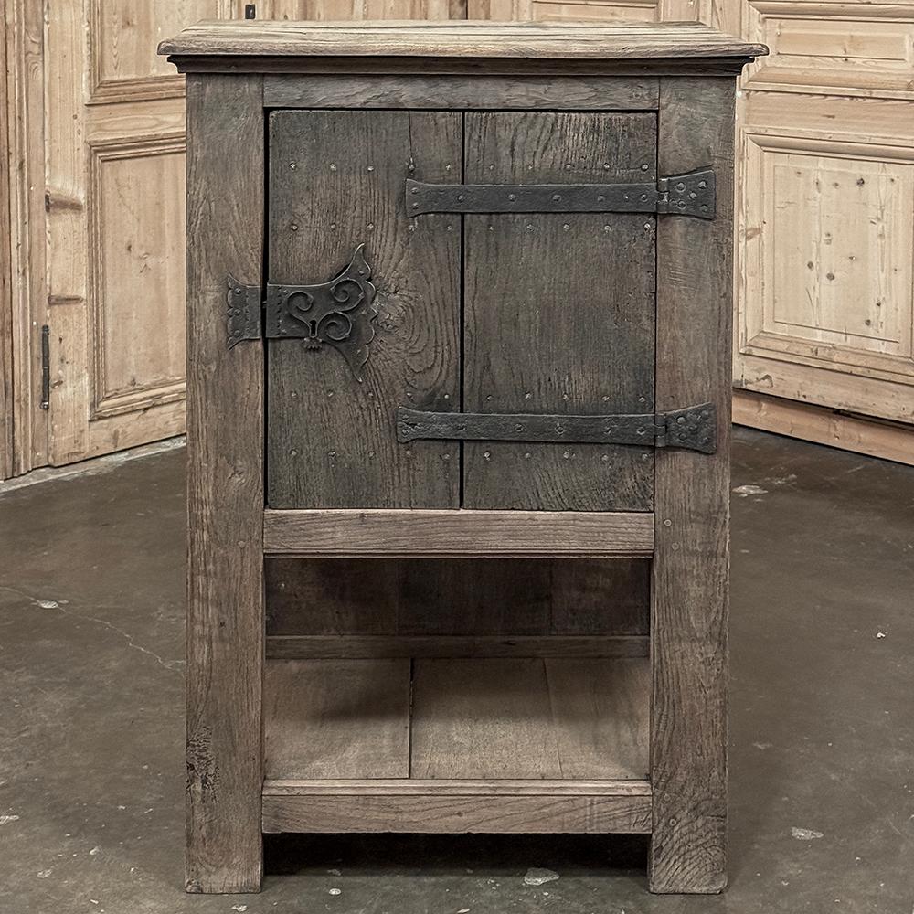 Hand-Crafted 18th Century Dutch Cabinet in Stripped Oak with Wrought Iron For Sale