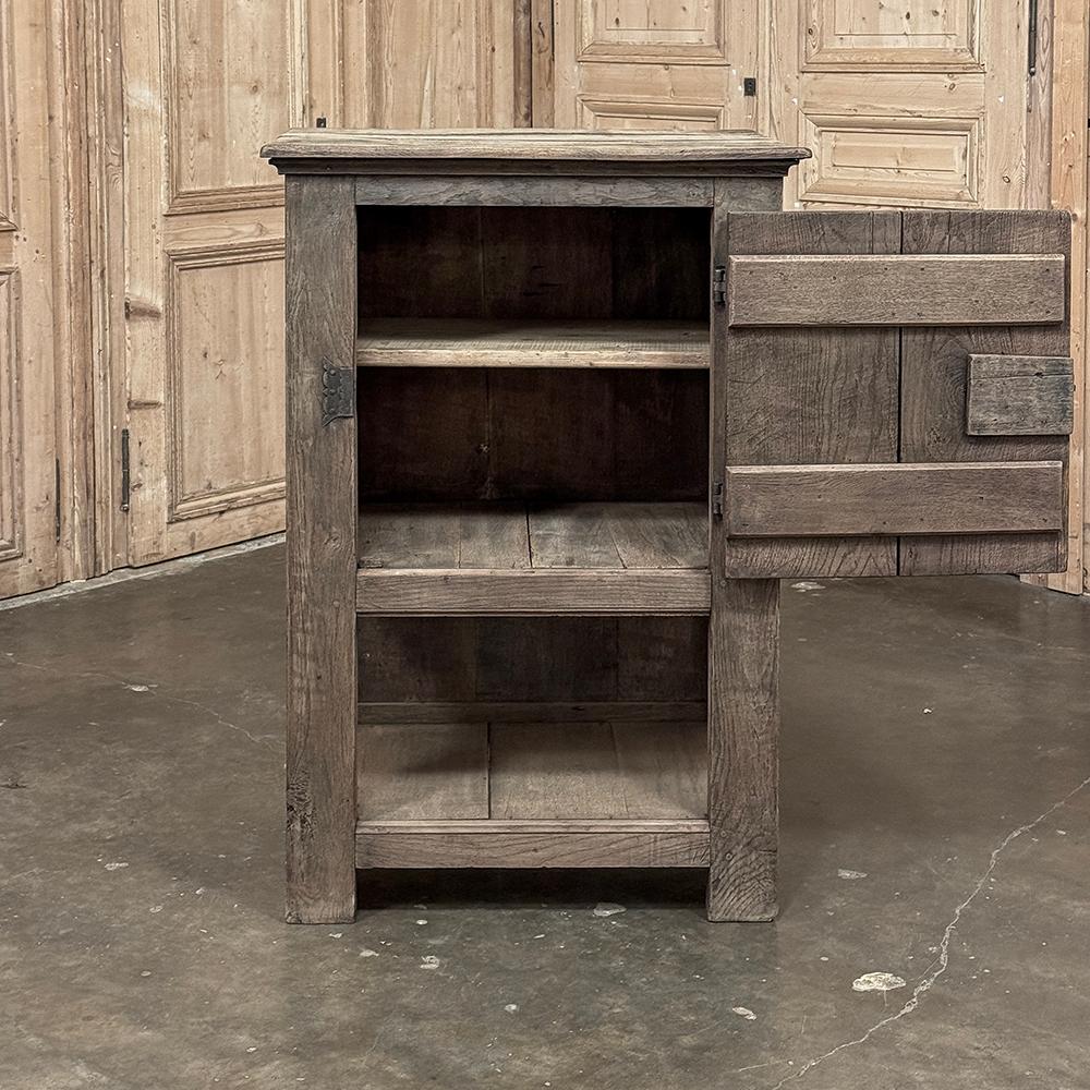 18th Century Dutch Cabinet in Stripped Oak with Wrought Iron In Good Condition For Sale In Dallas, TX