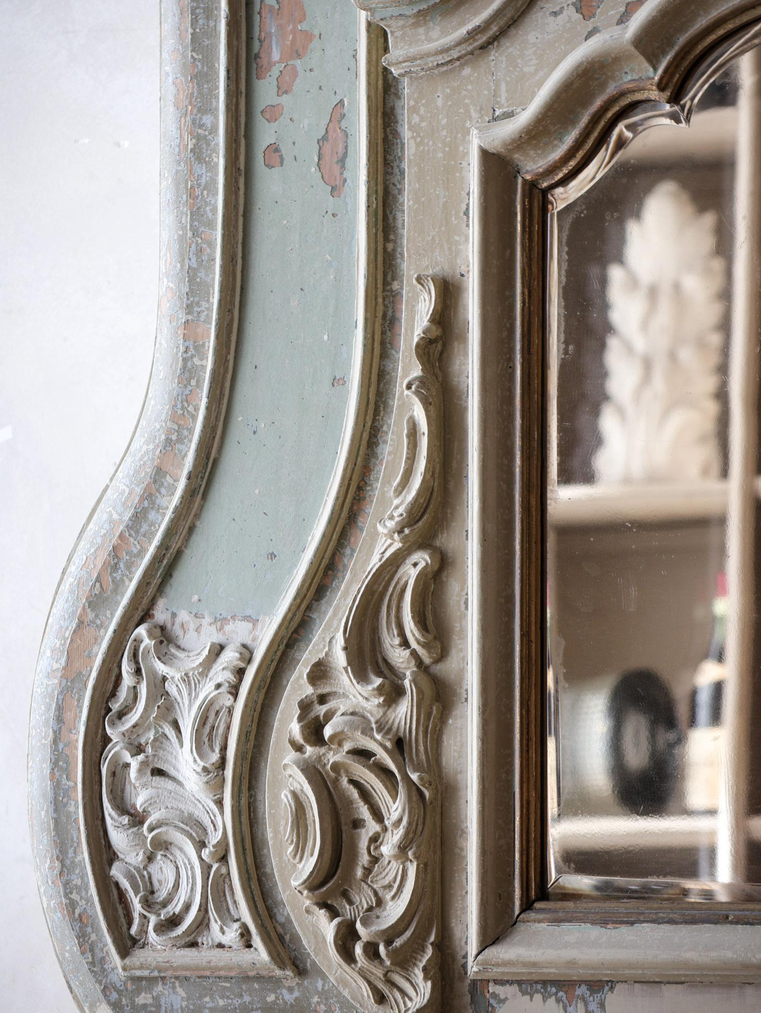 Mantello in legno della casa sul canale olandese del XVIII secolo con sovramantello in vendita 9