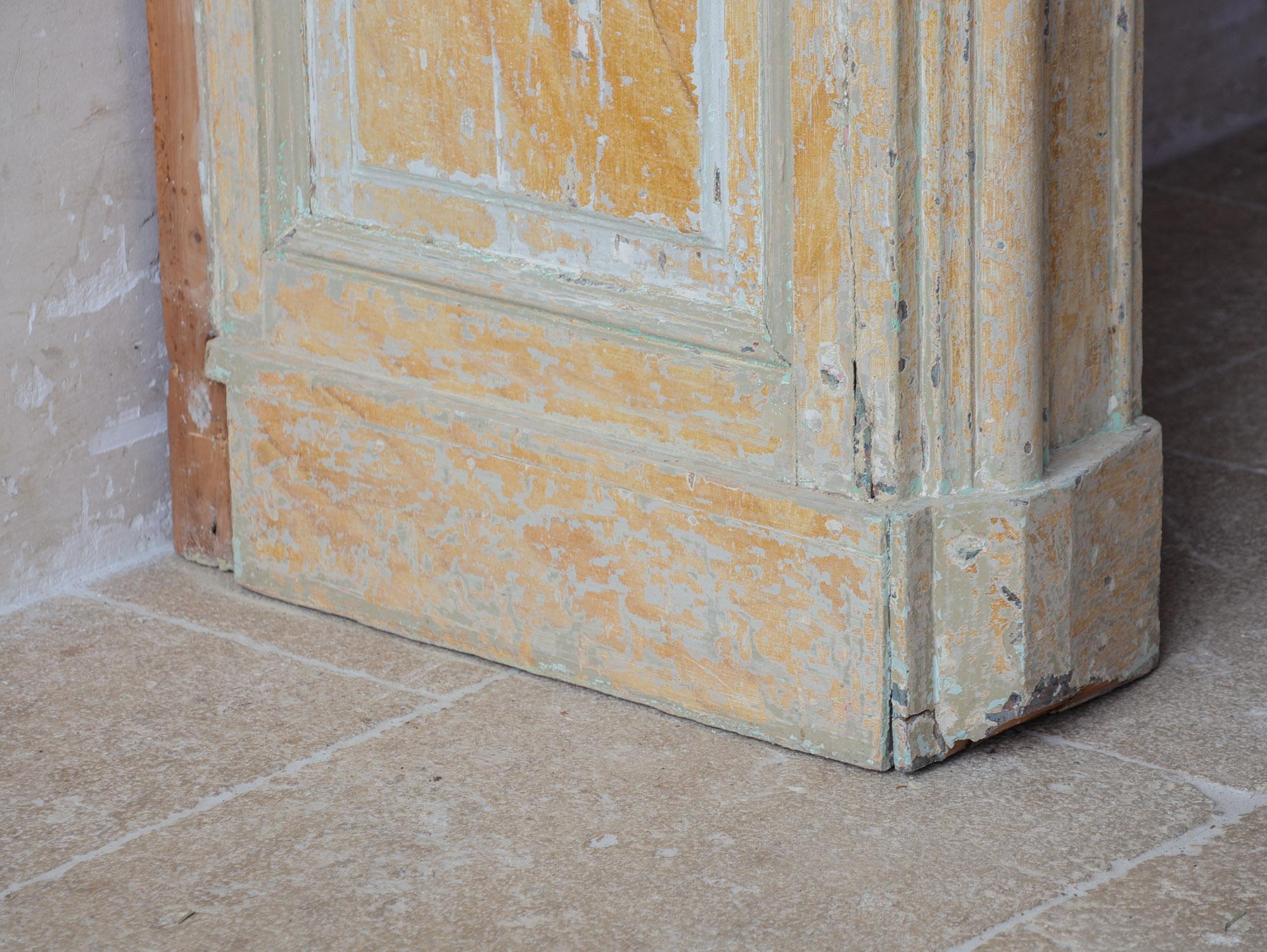 Mantello in legno della casa sul canale olandese del XVIII secolo con sovramantello in vendita 14