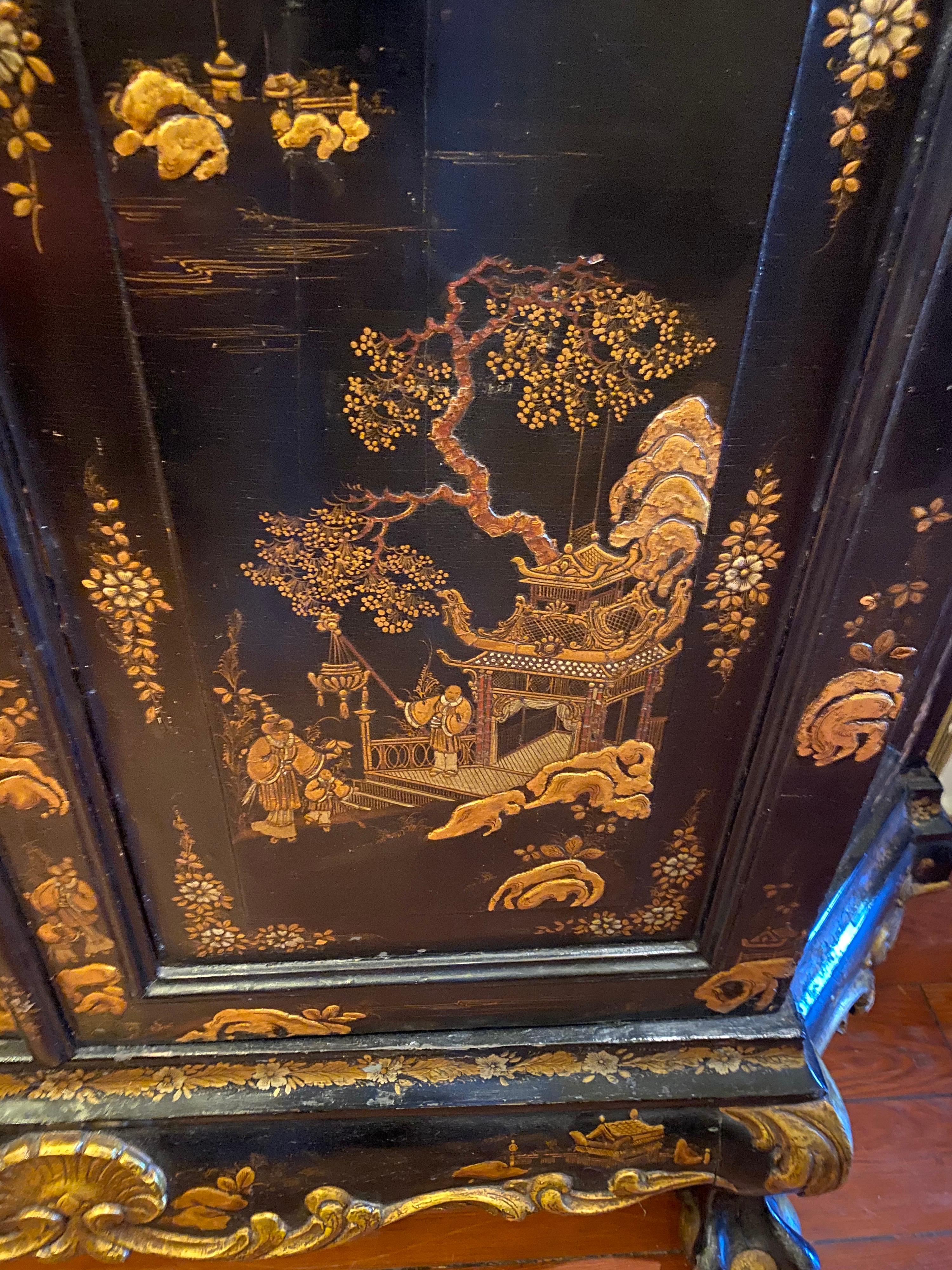 18th Century Dutch Chinoiserie Cabinet For Sale 1