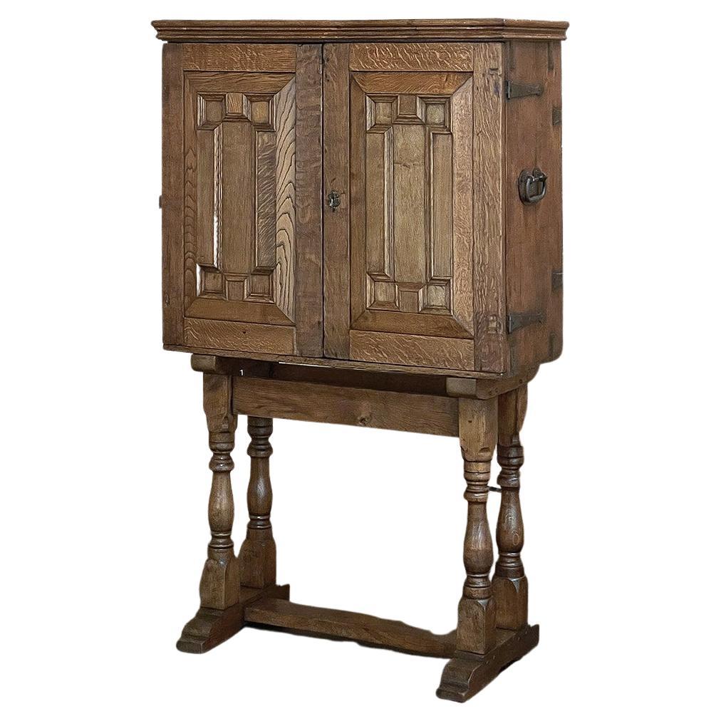 Cabinet de collection néerlandais du XVIIIe siècle