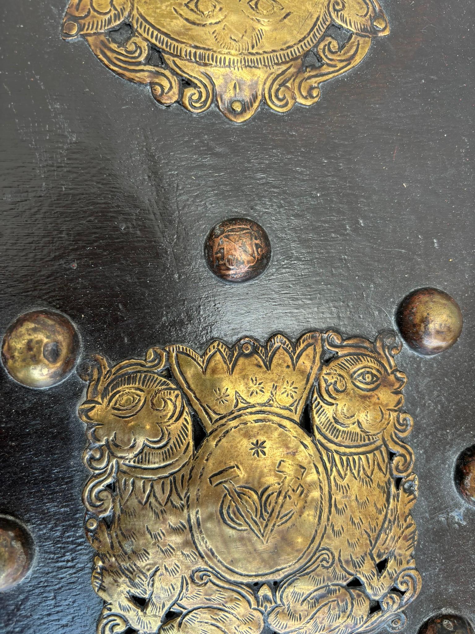 18th Century Dutch Colonial Teak Chest With Brass and Copper Mounts For Sale 2