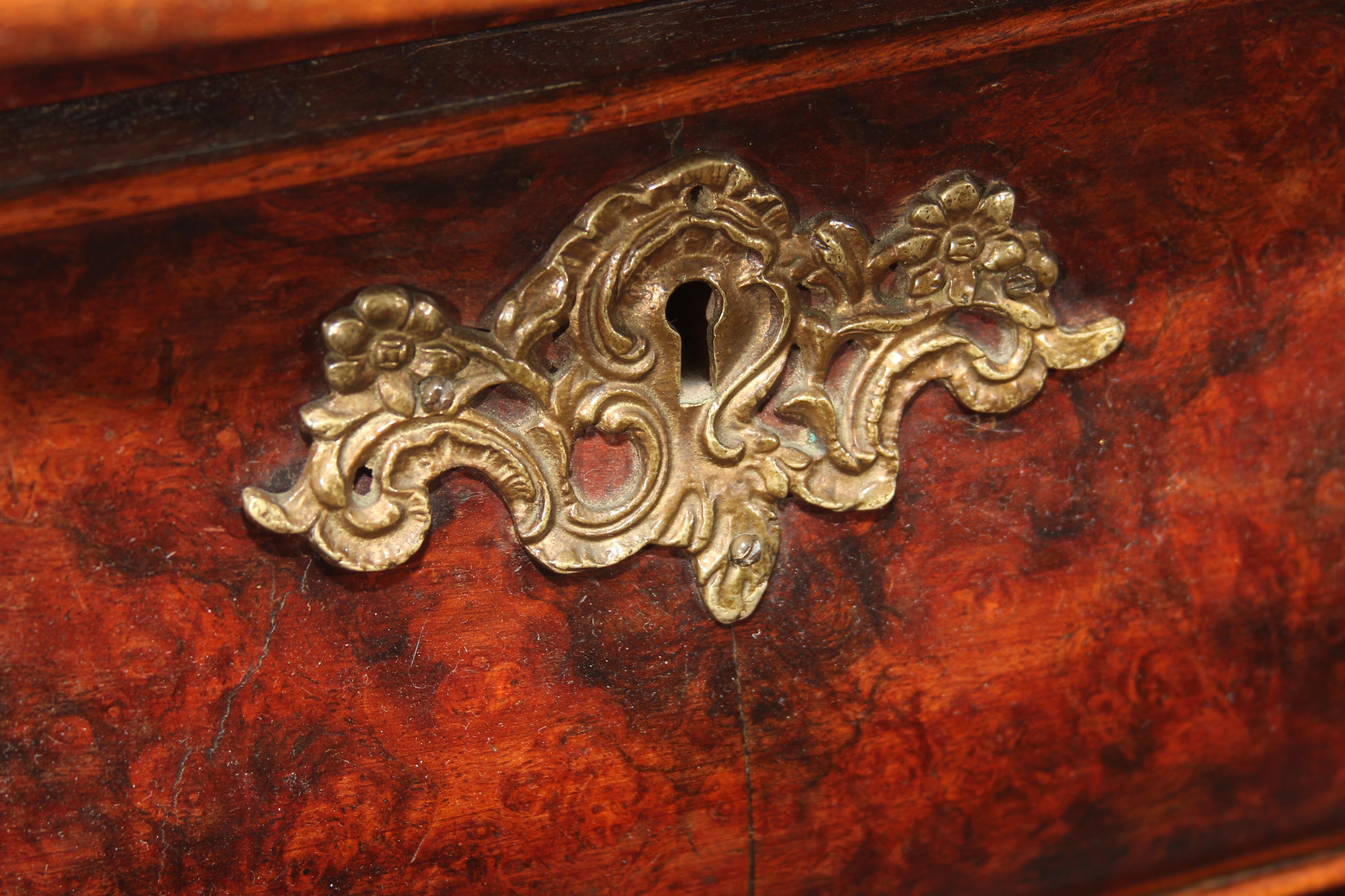Handsome burl wood 3-drawer Dutch commode, circa 1780. Ornate pulls, beautiful hand carved details.