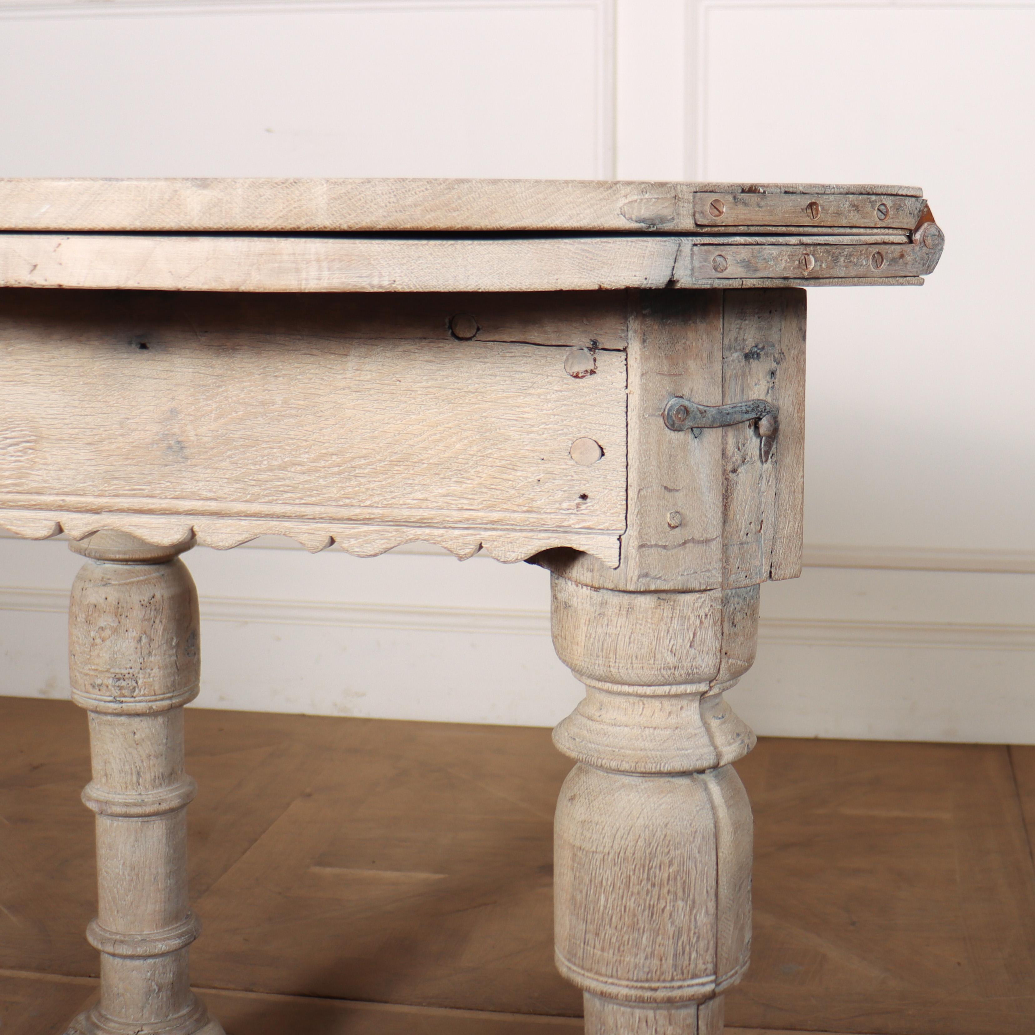Table console hollandaise du 18e siècle Bon état - En vente à Leamington Spa, Warwickshire