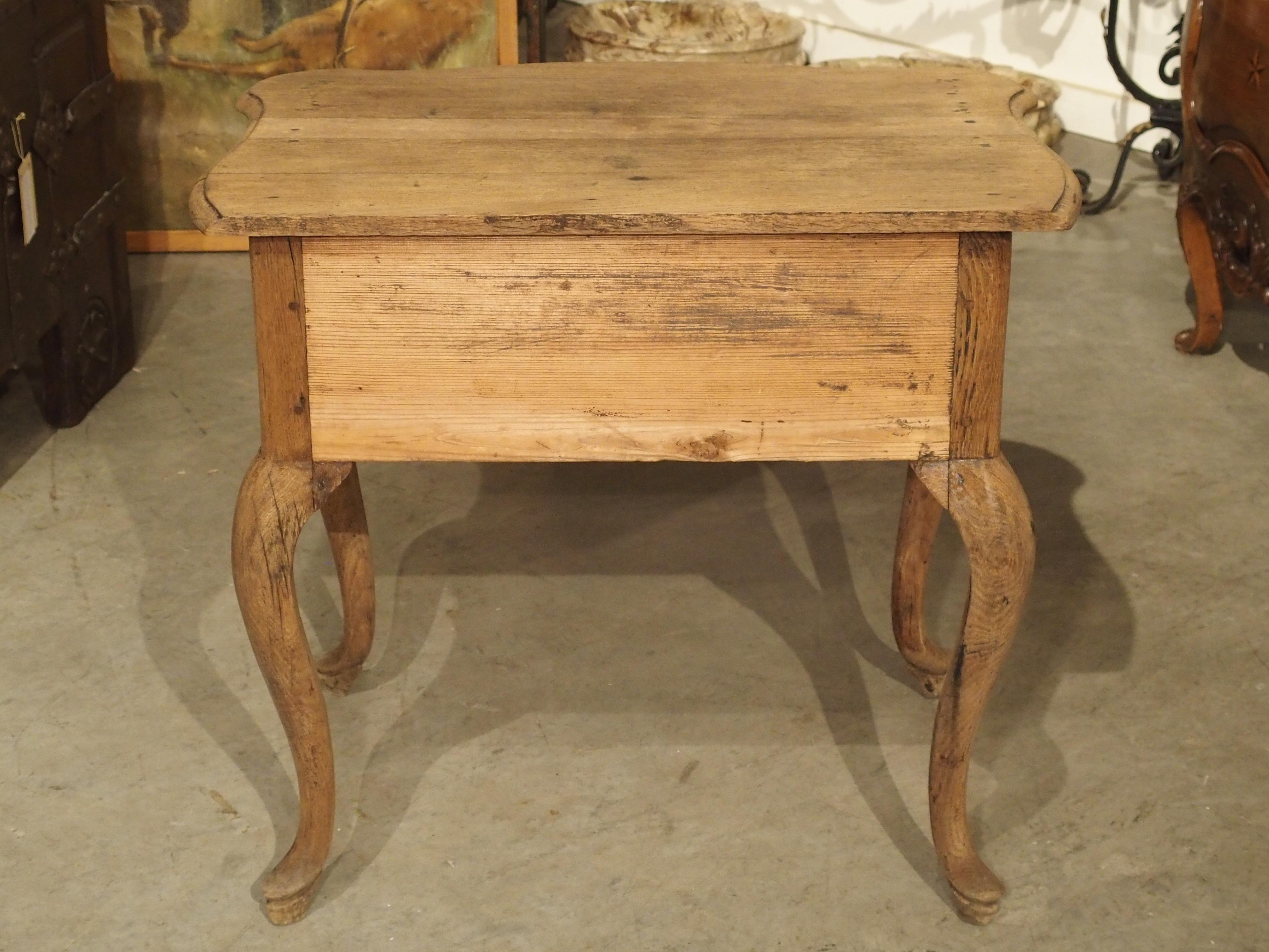 18th Century Dutch Console Table in Carved Oak For Sale 7