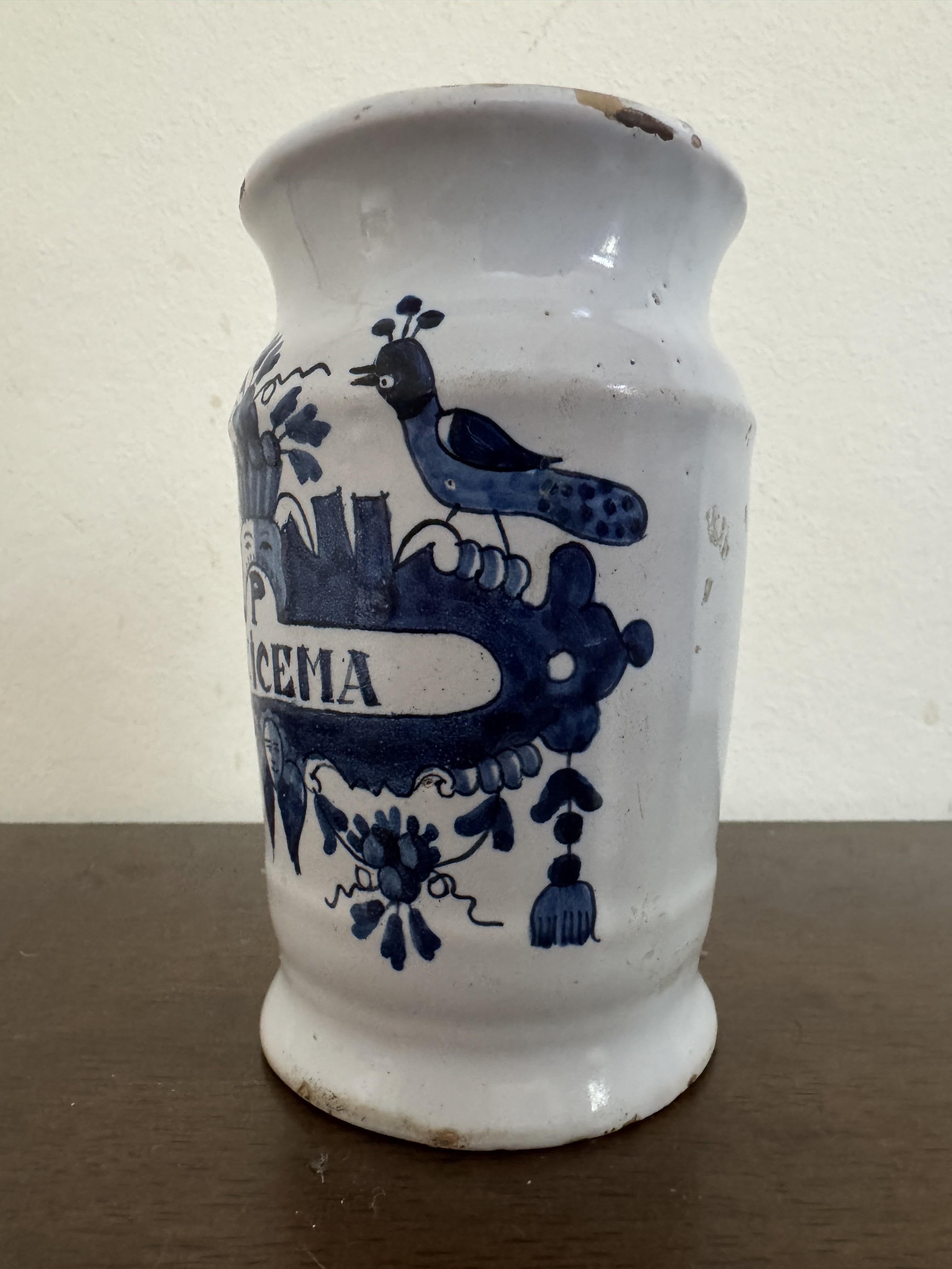 Bote de medicina holandés de Delft del siglo XVIII en Bueno estado para la venta en Basildon, GB