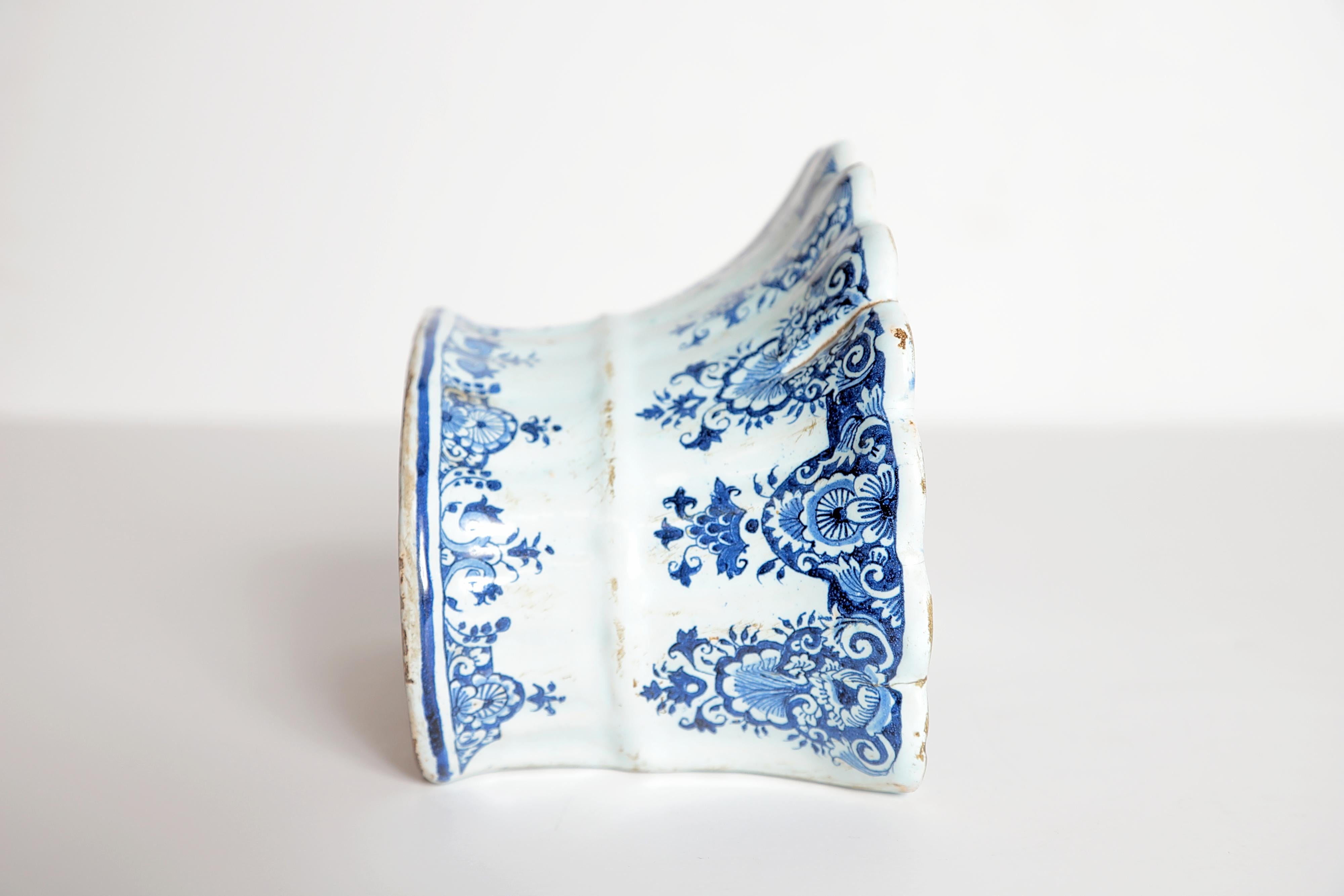 18th Century Dutch Delft Bough Pot / Wall Pocket 7