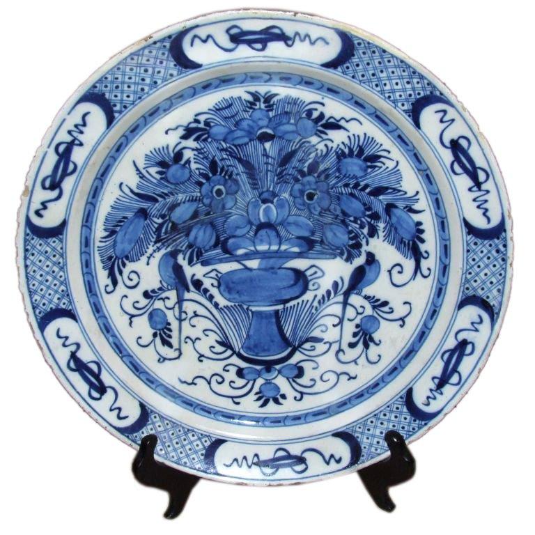 18th Century and Earlier 18th Century Dutch Delft Charger For Sale
