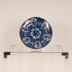 18th Century Dutch Delft De Lampetkan Blue and White Cabinet Plate Tullips