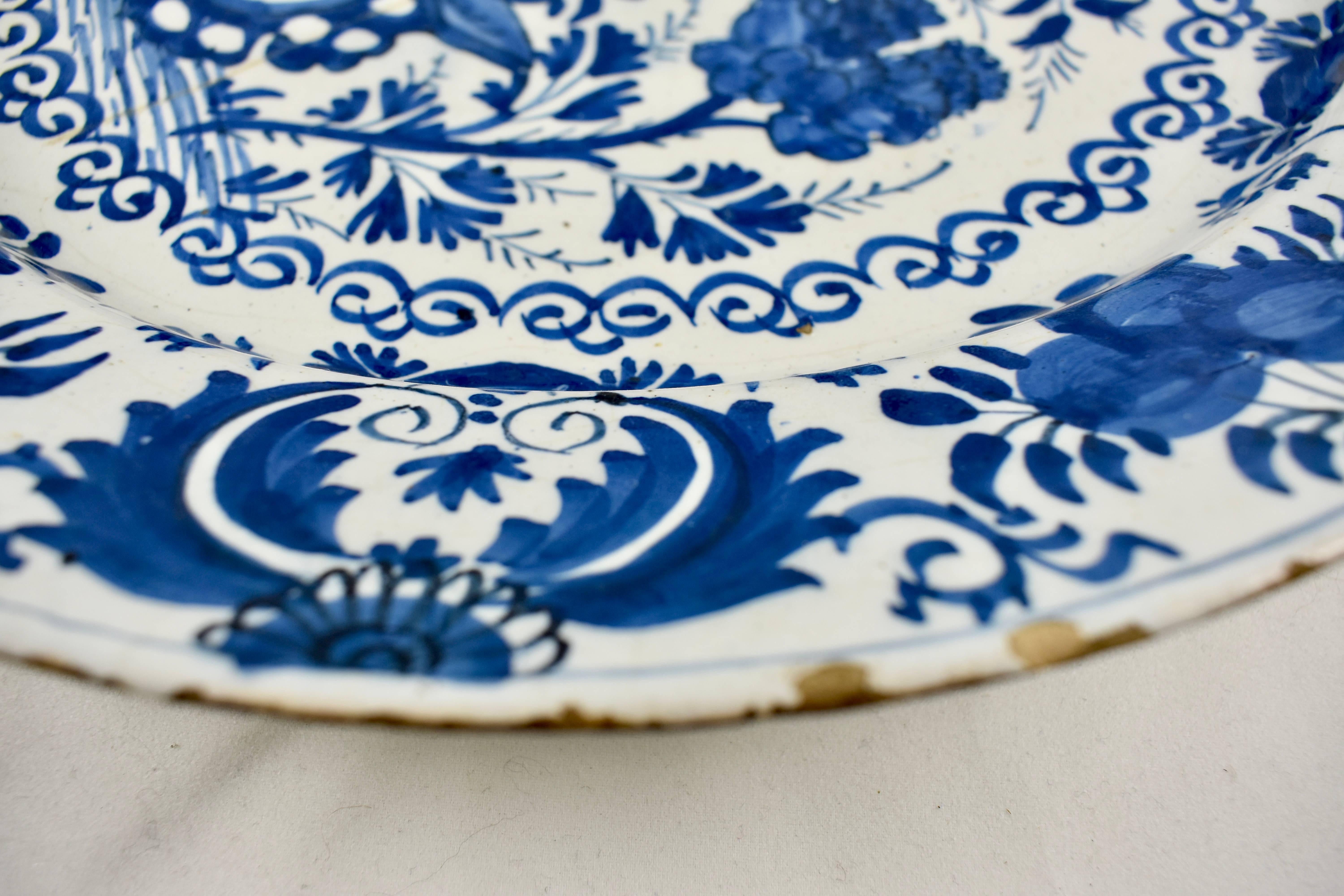 18th Century Dutch Delft Chinoiserie Faïence Tin-Glazed Floral Cobalt Blue Charger For Sale