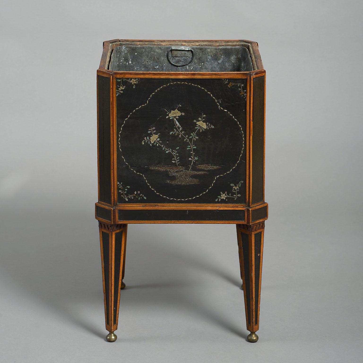 18th Century Dutch Lacquer-Mounted Teestoof, Jardinière or Wine Cooler 1