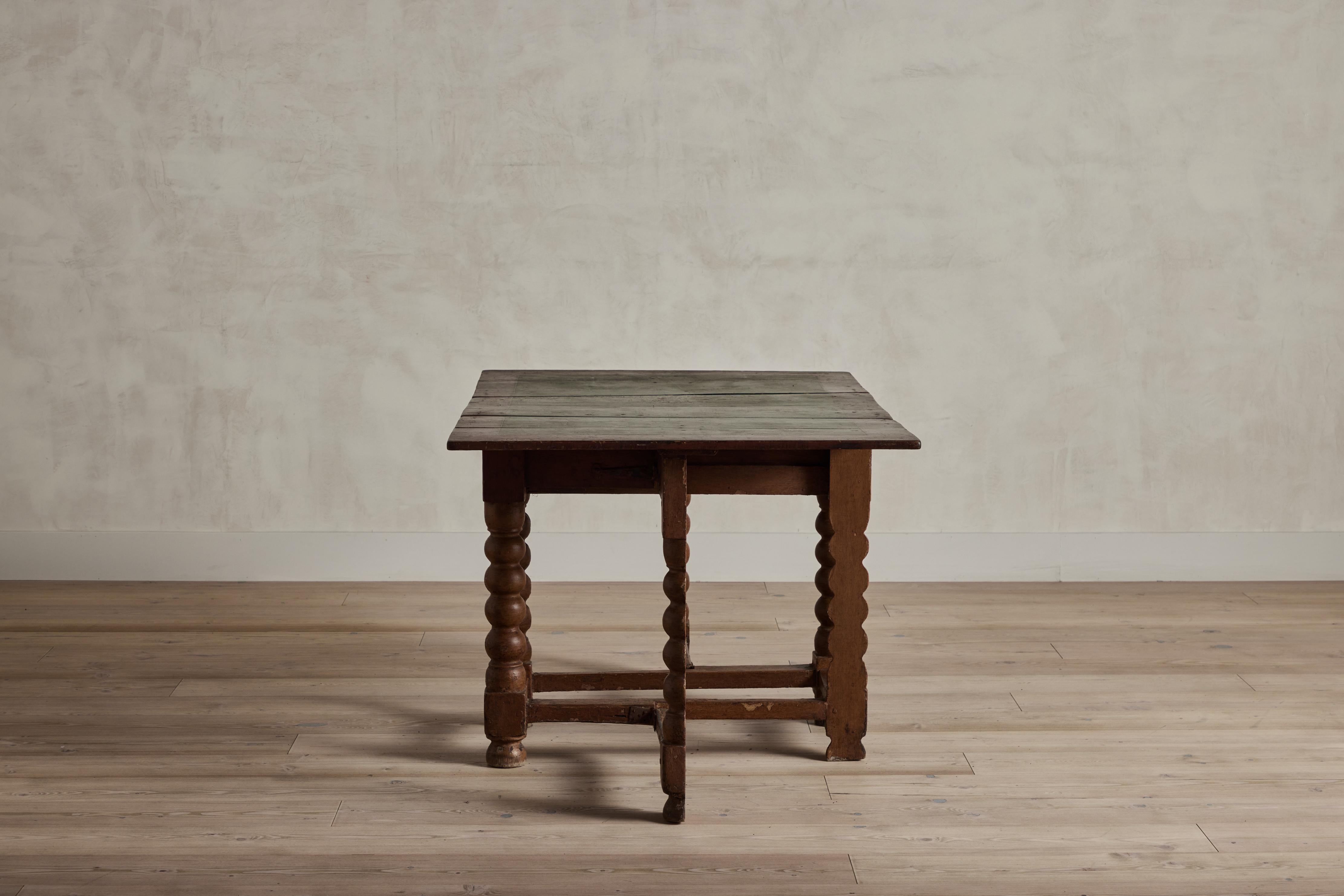 Néerlandais Table à pattes hollandaise du 18e siècle  en vente