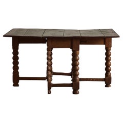 Used 18th century Dutch Leg Gate Table 