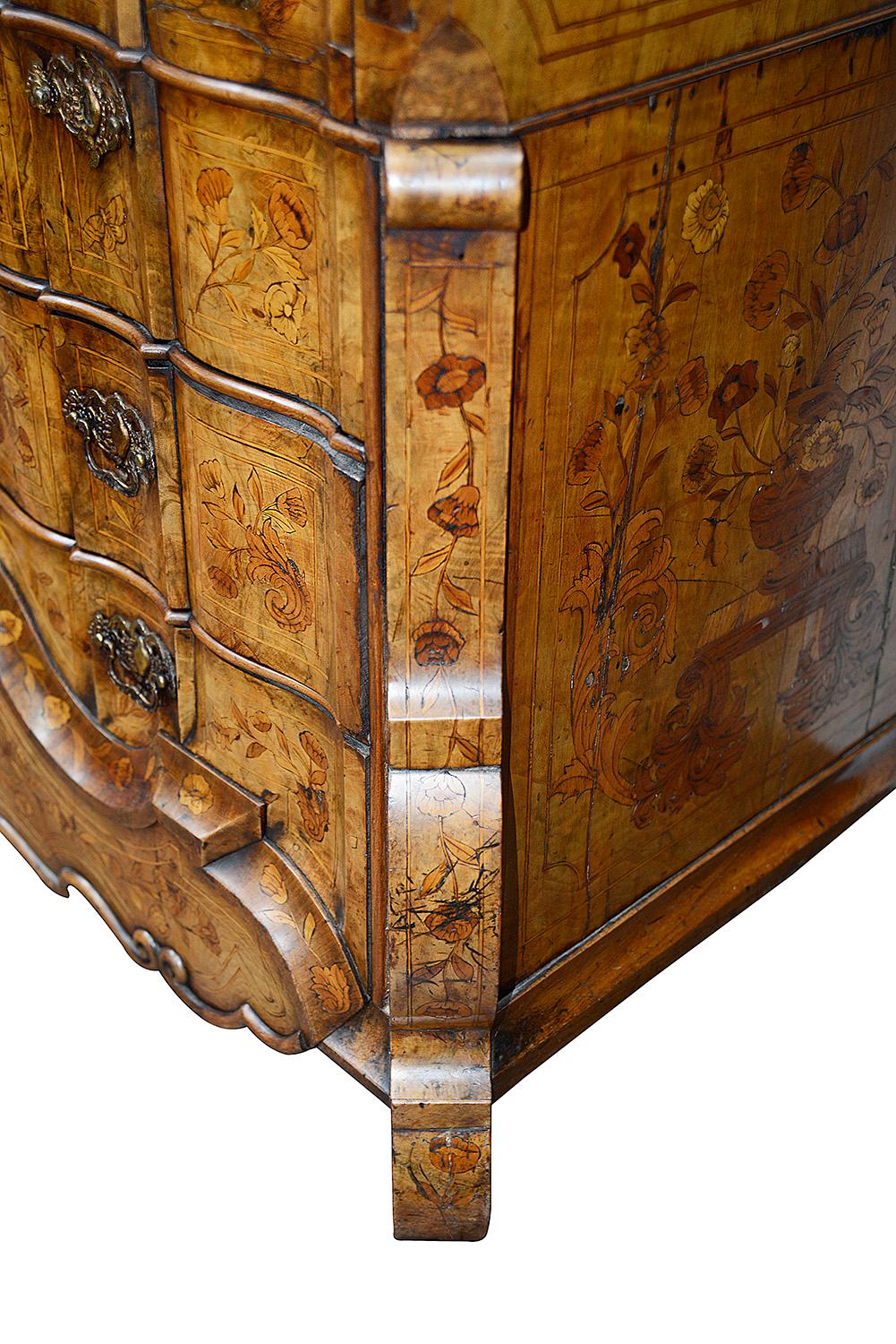18th Century Dutch Marquetry Bureau Bookcase For Sale 1