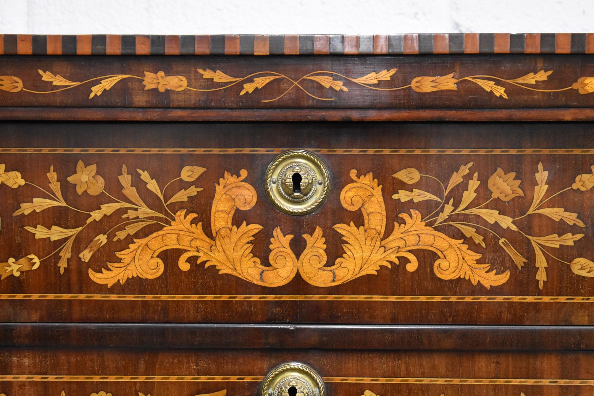 Dutch Colonial 18th Century Dutch Marquetry Chest of Drawers For Sale