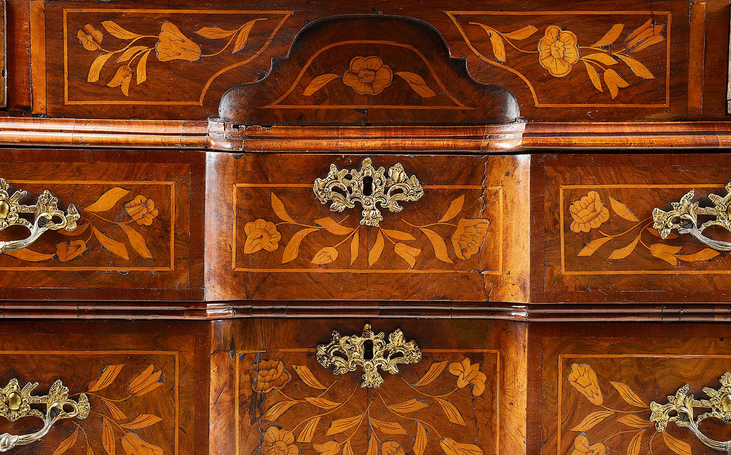 18th Century Dutch Marquetry Walnut Bureau 2