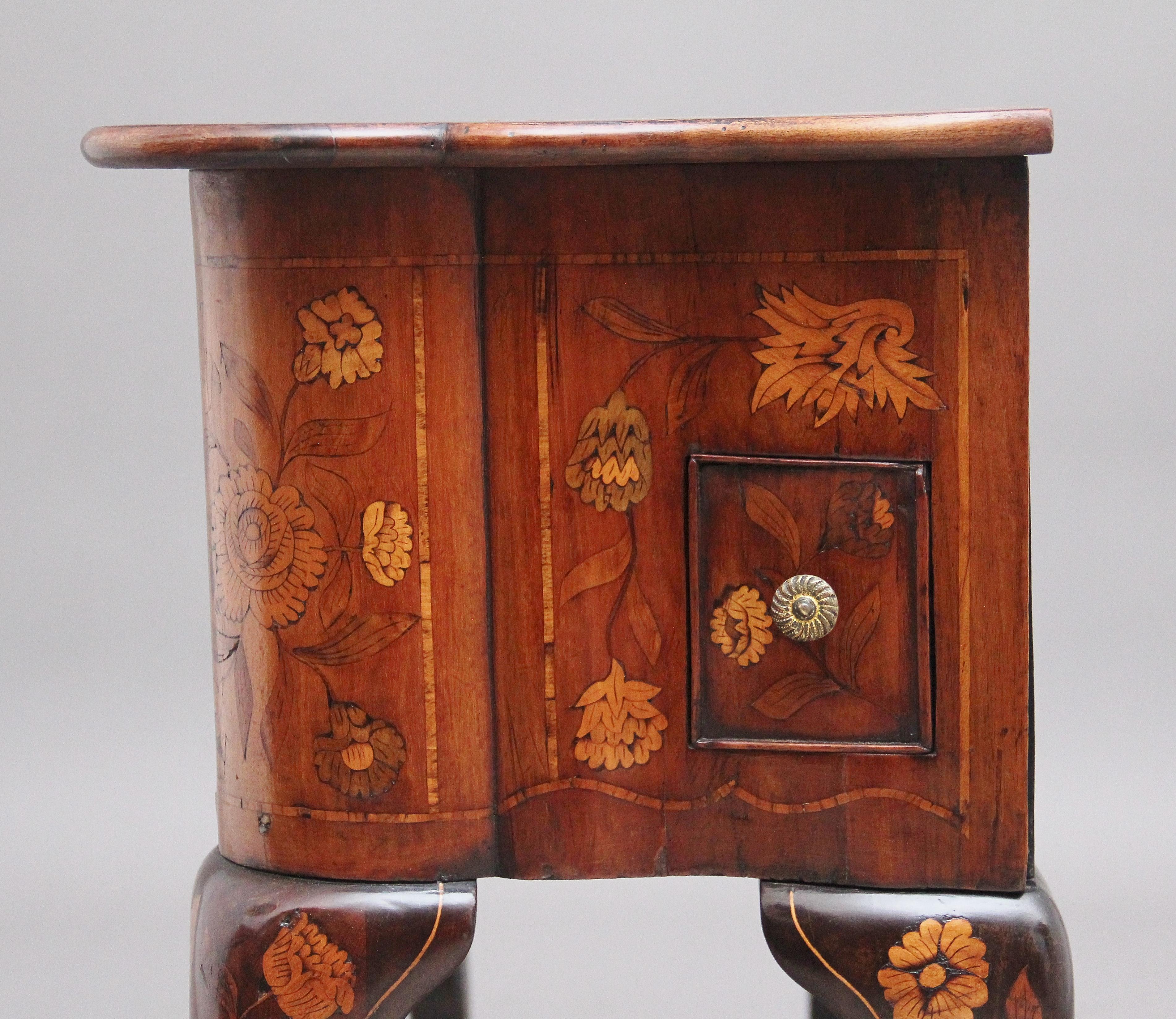 18th Century Dutch Marquetry Walnut Side Table For Sale 11