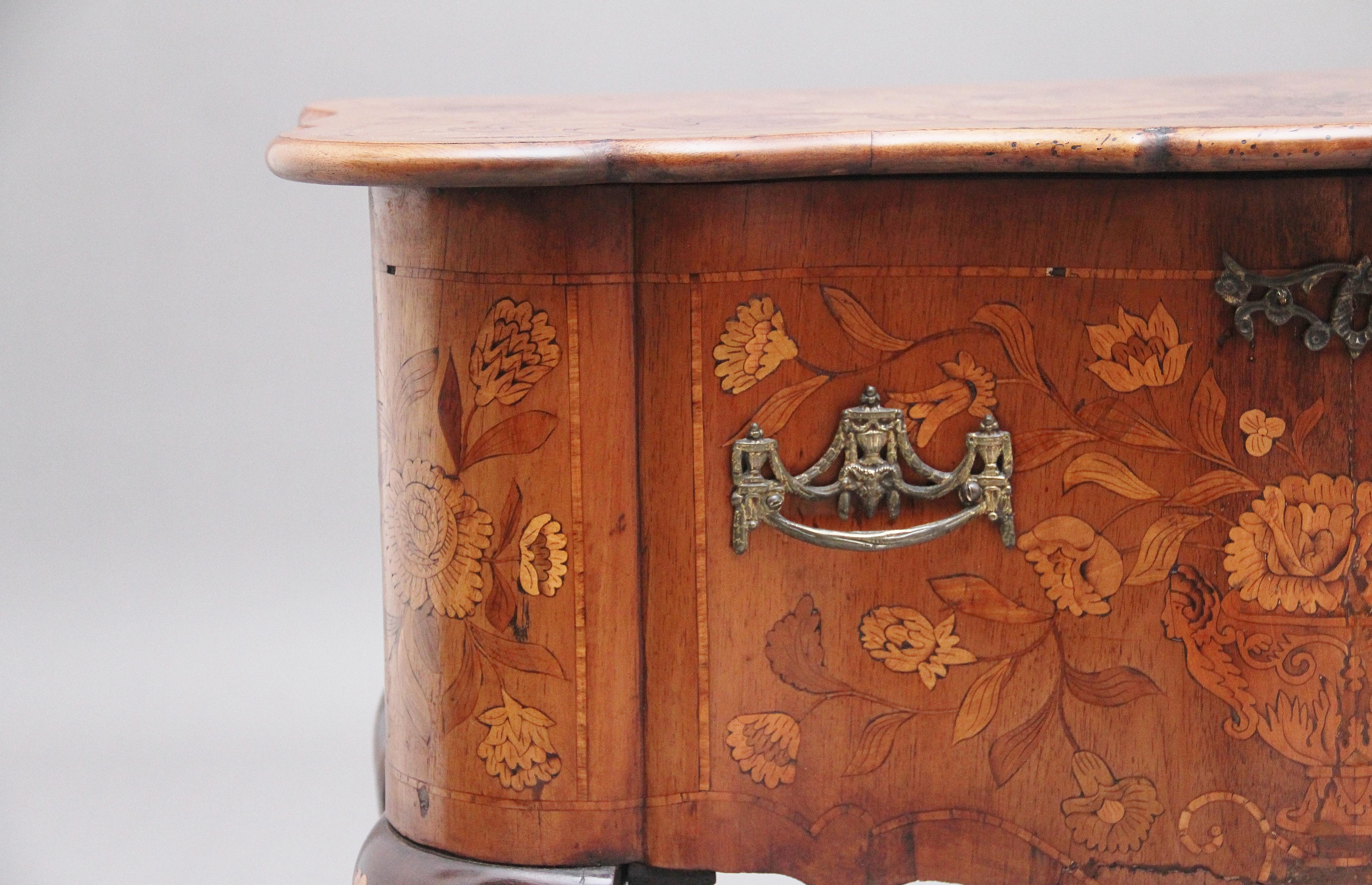 18th Century Dutch Marquetry Walnut Side Table For Sale 14